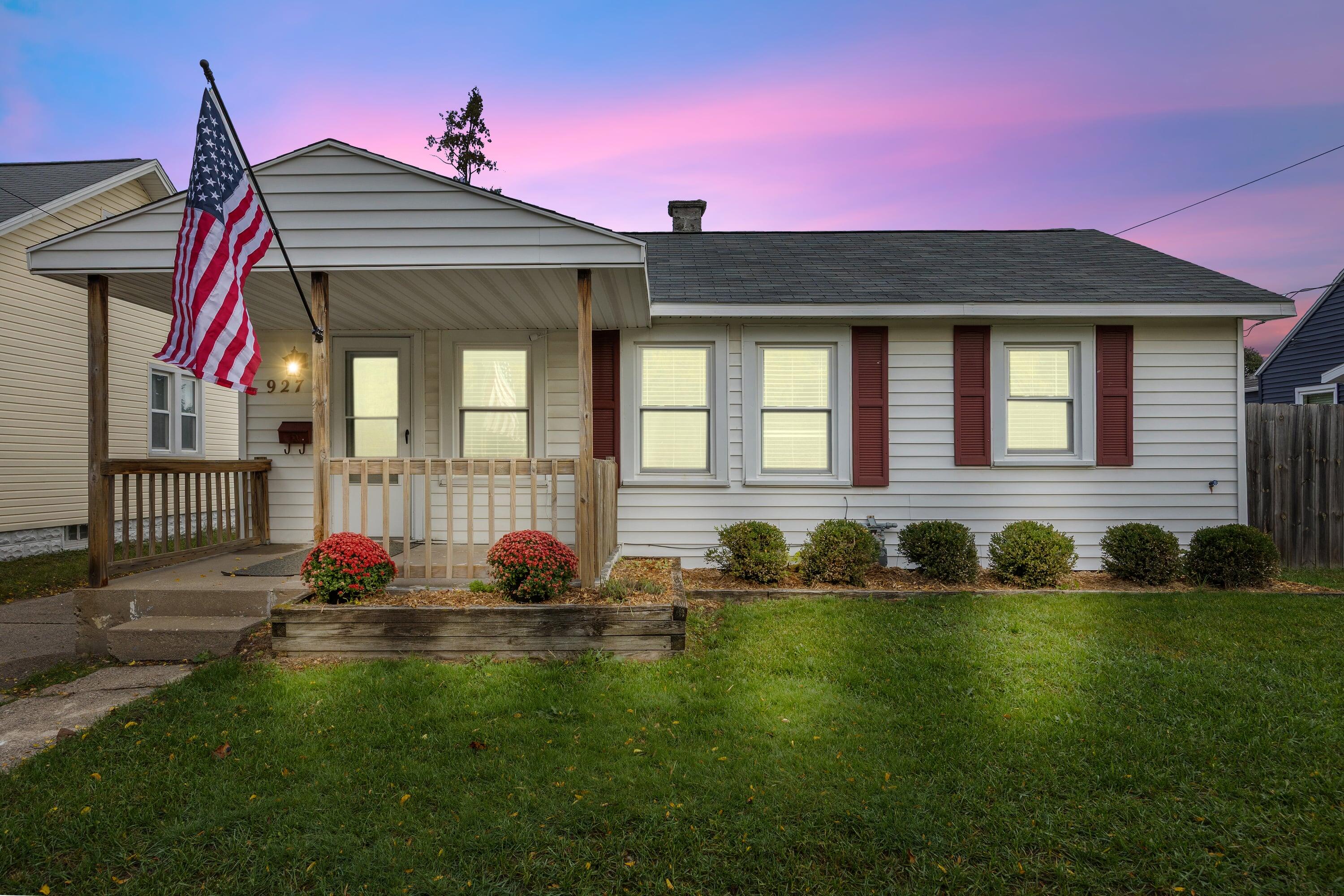 927 Aberdeen Street Grand Rapids Michigan United States, for Sale, residential,  , RW Daniels Realty