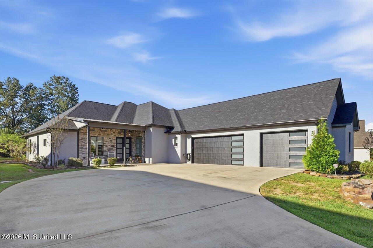 109 Biltmore Cove Flowood Mississippi United States, for Sale, residential, Jessica McLaurin, Rezults Realty, LLC