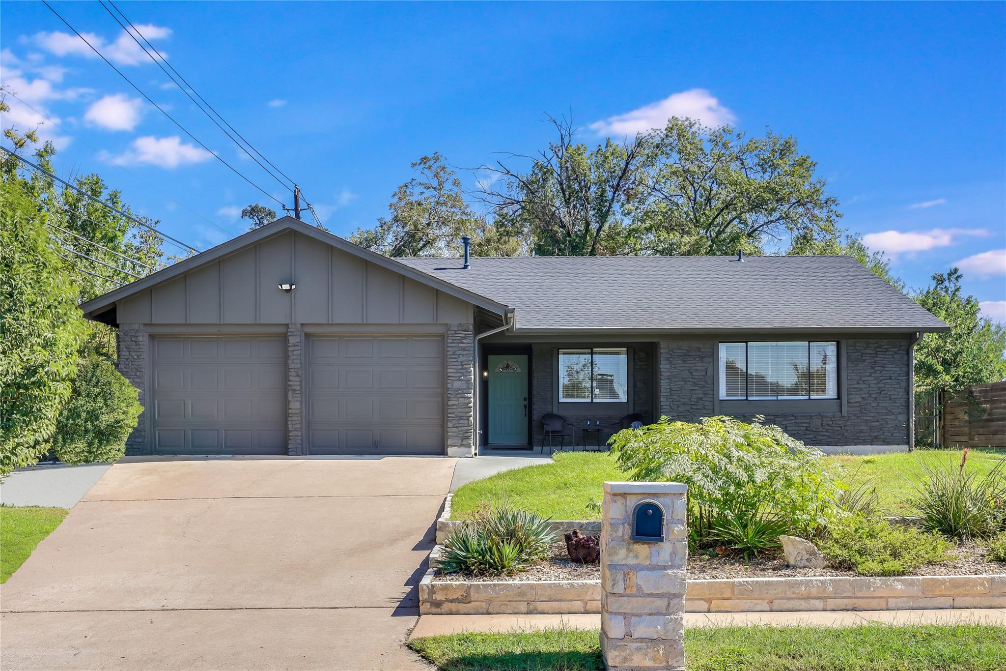 7001 Watchwood DR Austin Texas United States, for Sale, residential, Rita Vera, Central Metro Realty LLC