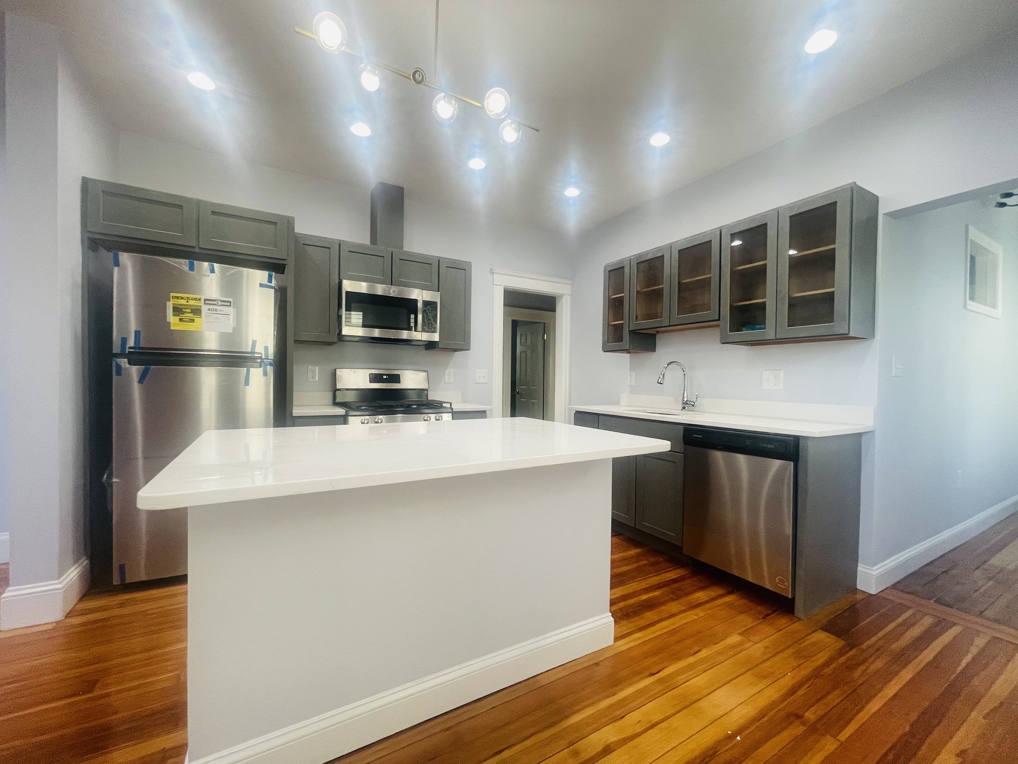 21 Crowell Street  UNIT 2 Boston Massachusetts United States, for Rent, residential,  , The Edwards Realty Team - Barrett Sotheby's International Realty
