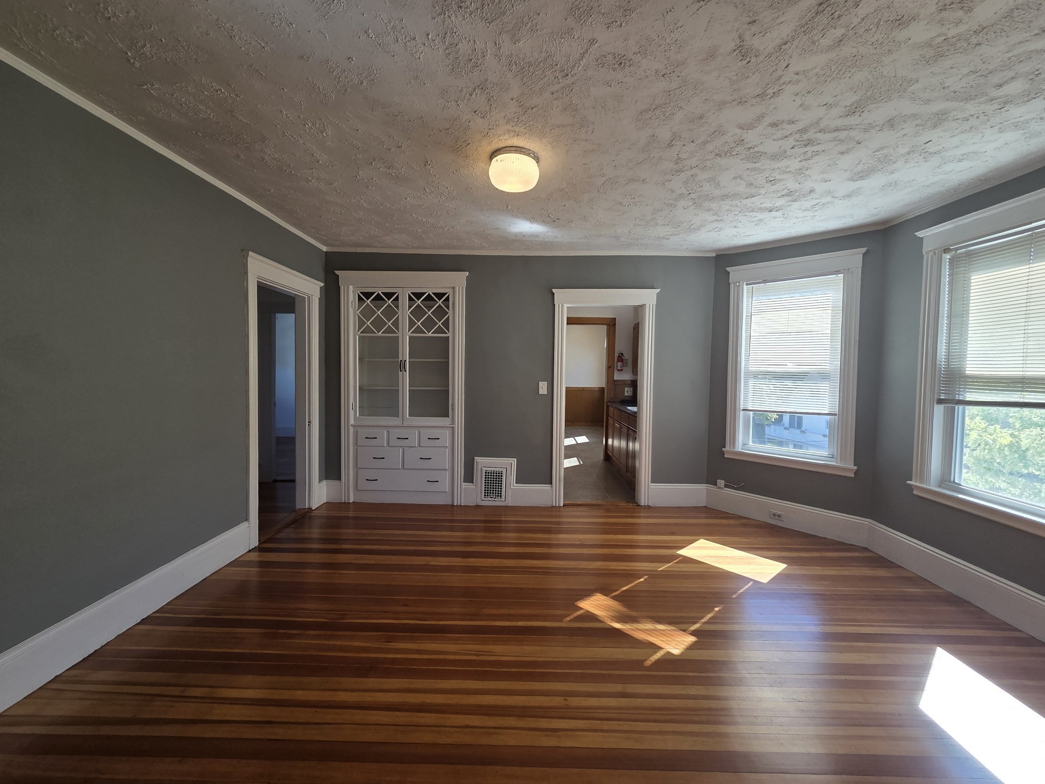 1-3 Everett St  UNIT 3 Lynn Massachusetts United States, for Rent, residential,  , CITIPOINT REALTY SERVICES, LLC