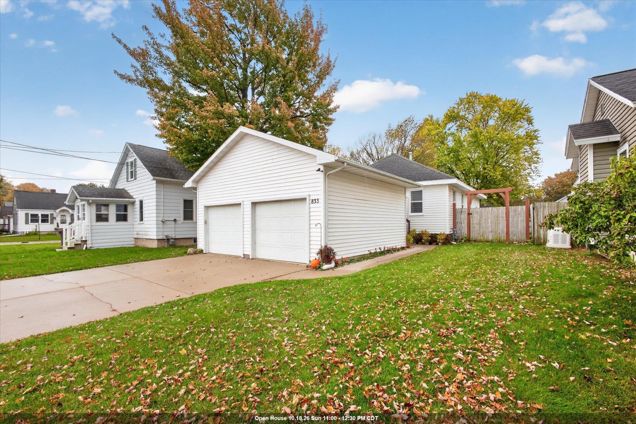 833 PHOEBE Street Green Bay Wisconsin United States, for Sale, residential,  , Fireside Realty LLC