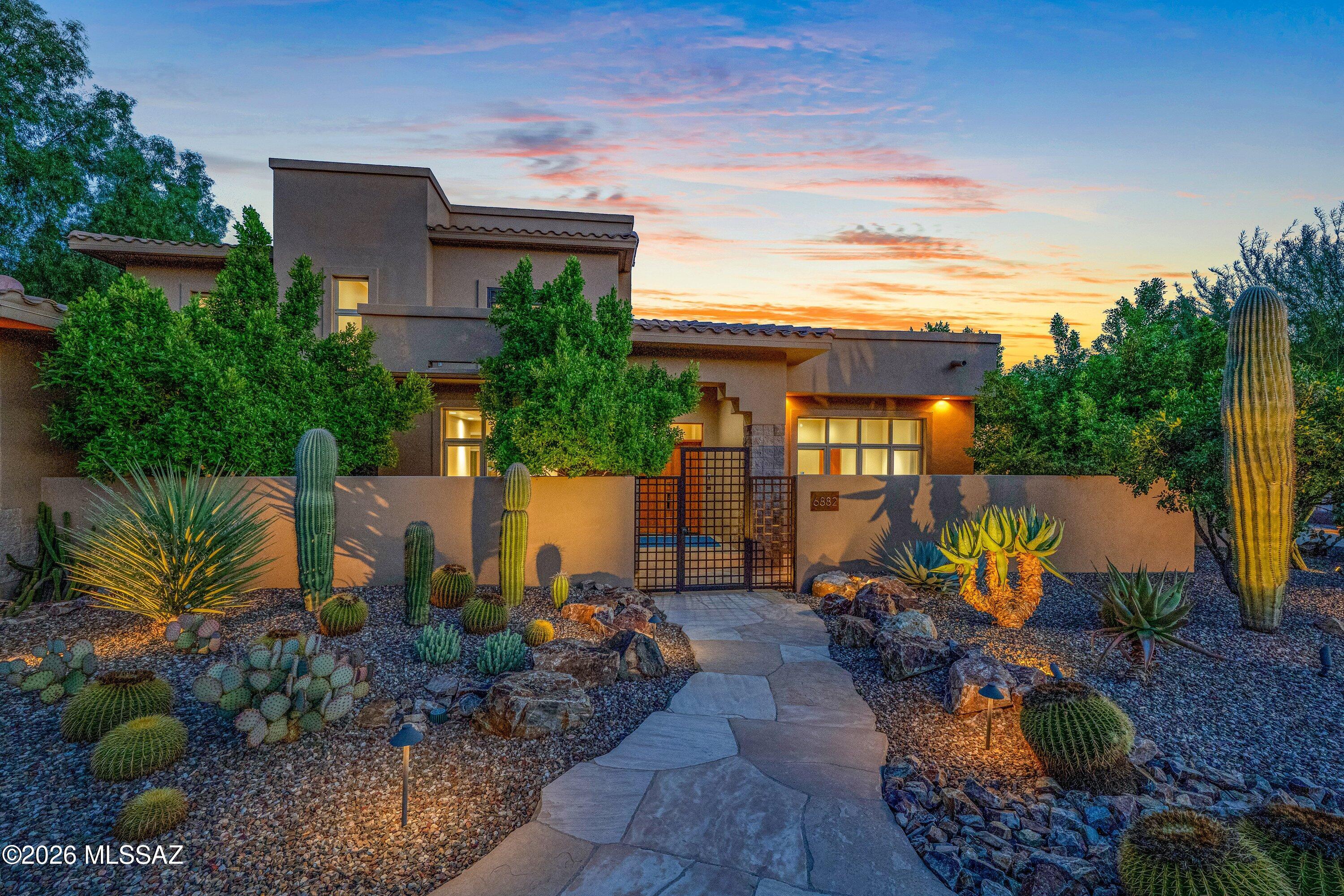 6882 E Desert Wind Court Tucson Arizona United States, for Sale, residential, Aaron Lieberman, TIERRA ANTIGUA REALTY