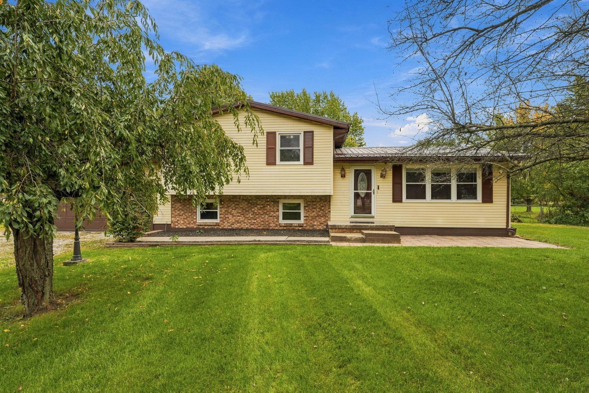 2840 Horseshoe Road Delaware Ohio United States, for Sale, residential, , The Hessenauer Corporation