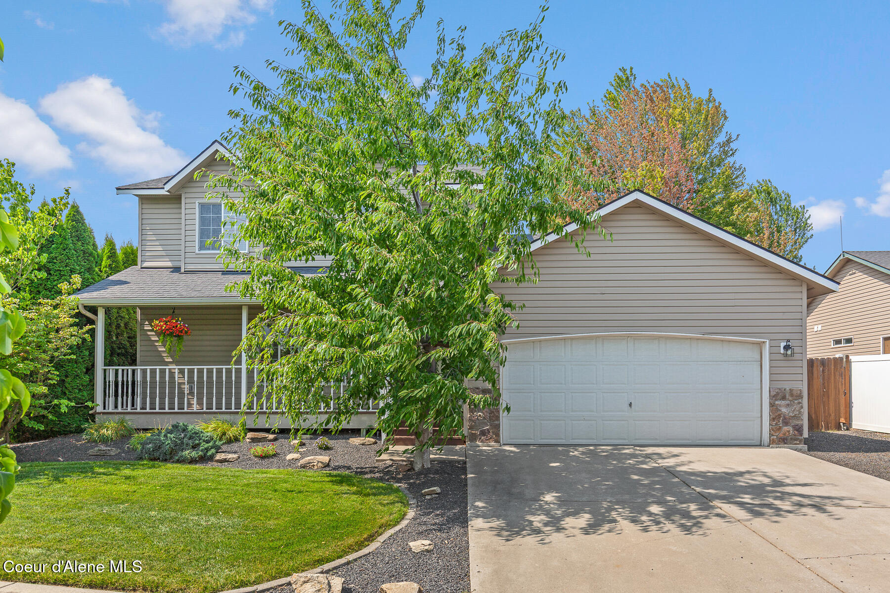 2411 N Mackenzie DR Post Falls Idaho United States, for Sale, residential, Jenna Wynand, Realty ONE Group Eclipse