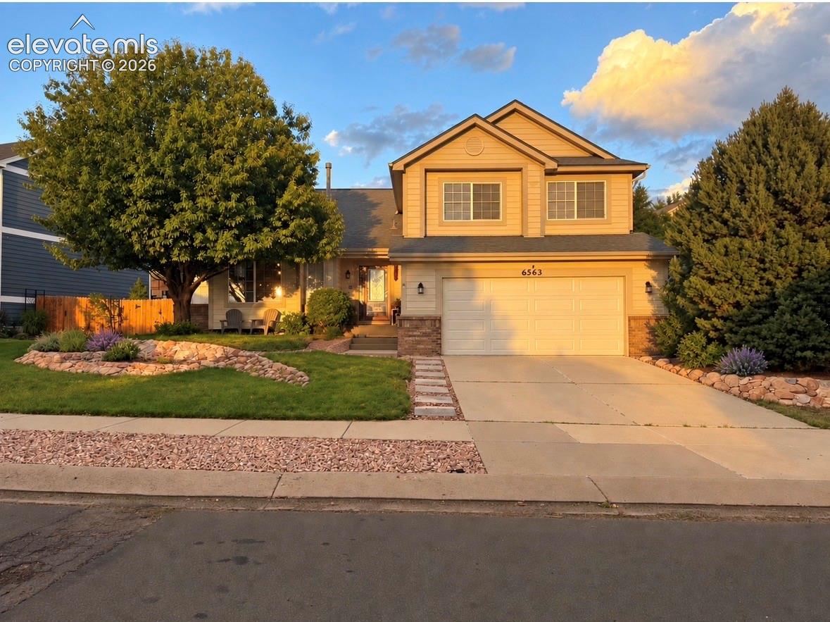 6563 Barrel Race Drive Colorado Springs Colorado United States, for Sale, residential, Christy Dunfee, Realty One Group Apex