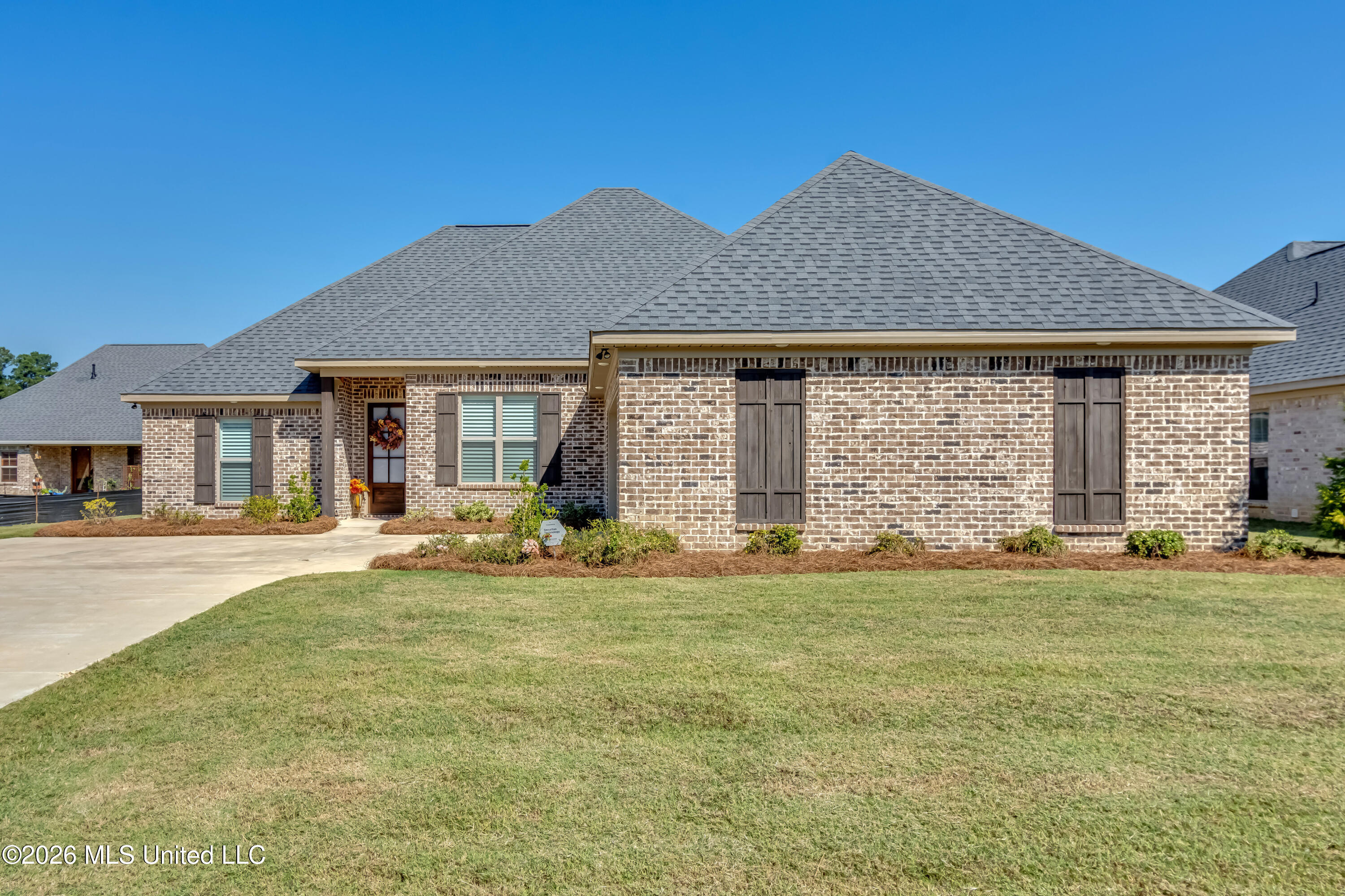 905 Brunswick Court Flowood Mississippi United States, for Sale, residential, Jessica McLaurin, Rezults Realty, LLC