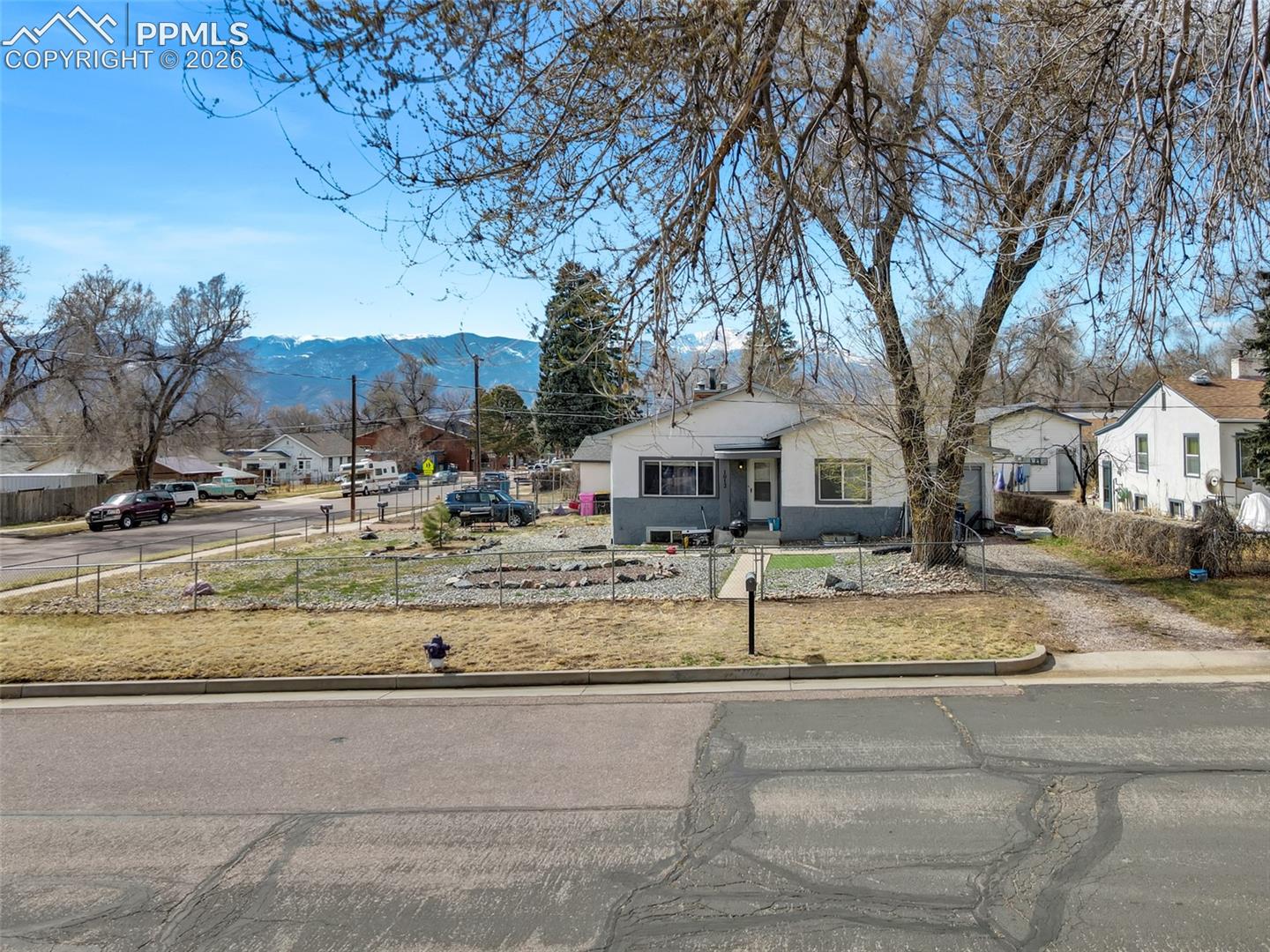 1012 Iowa Avenue Colorado Springs Colorado United States, for Sale, residential, Christy Dunfee, Realty One Group Apex