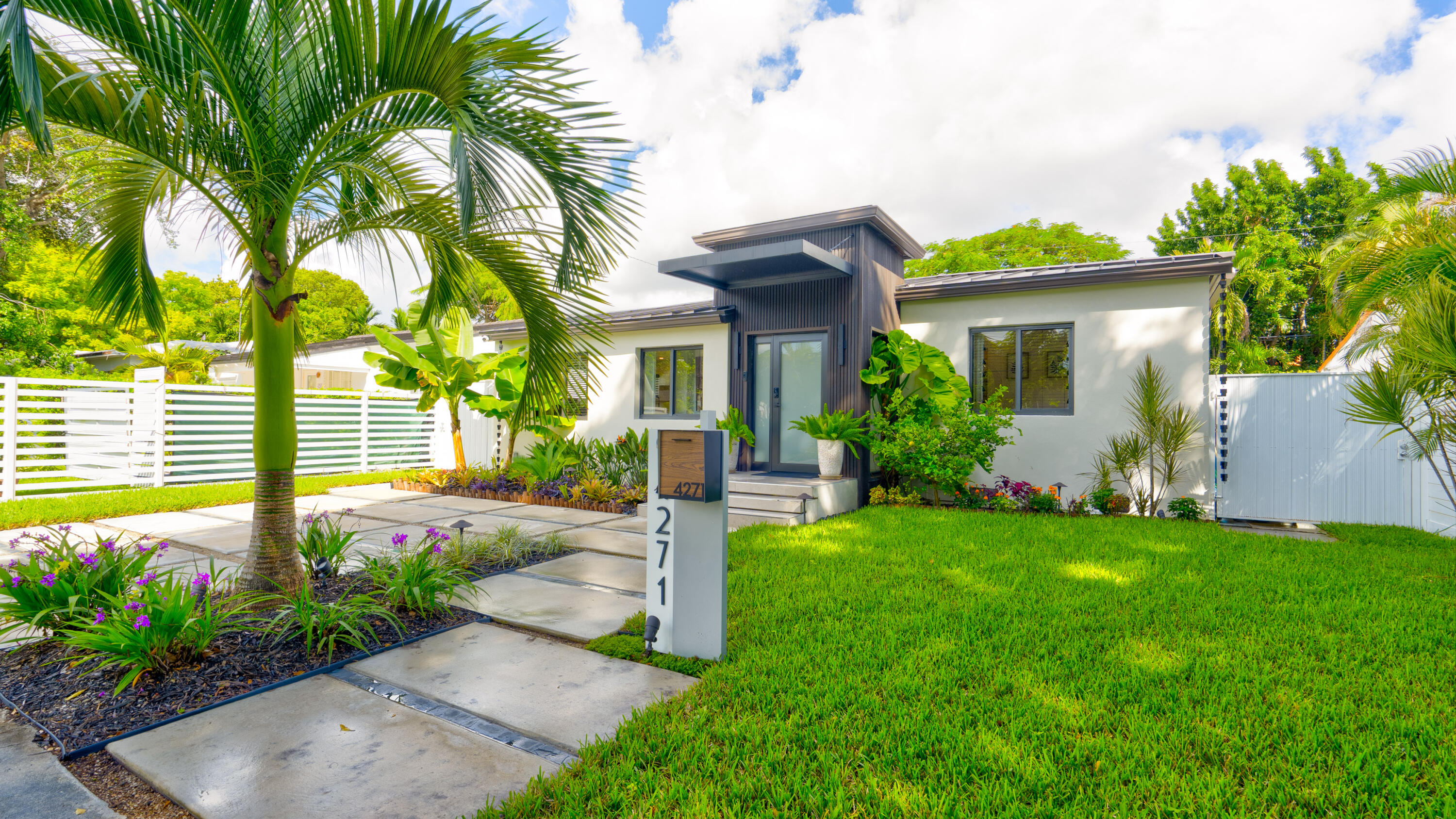 4271 SW 13TH Street Miami Florida United States, for Sale, residential, Henry Smith, Incom Sample Office