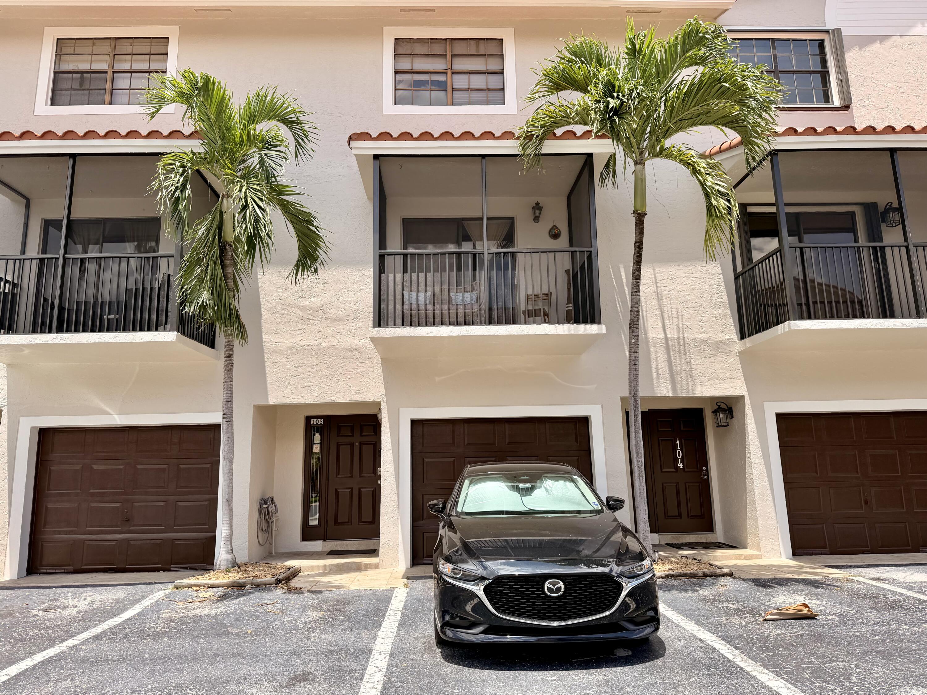 9908 HAMMOCKS Boulevard APT 103-42 Miami Florida United States, for Sale, residential, Sophia Roy, Incom New Demo Office
