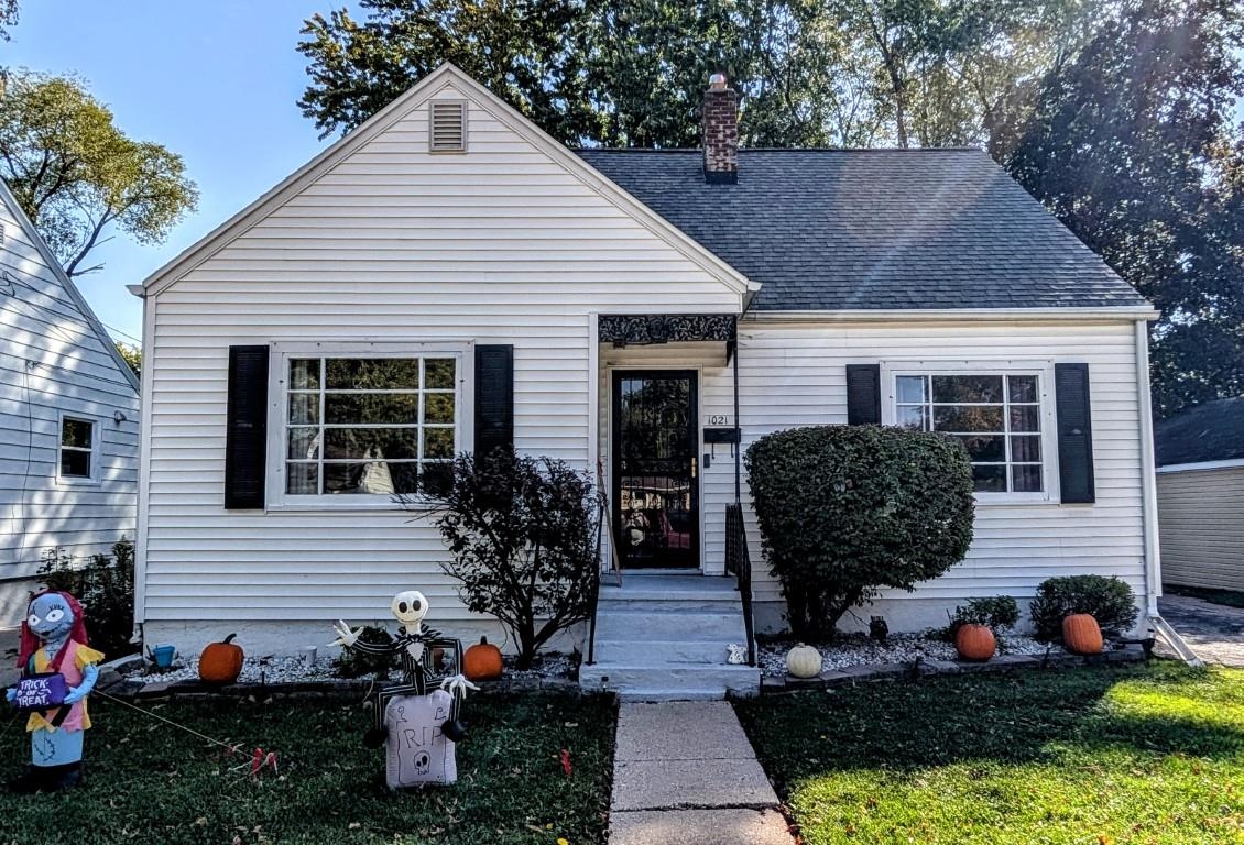 1021 GROSS Avenue Green Bay Wisconsin United States, for Sale, residential,  , Fireside Realty LLC