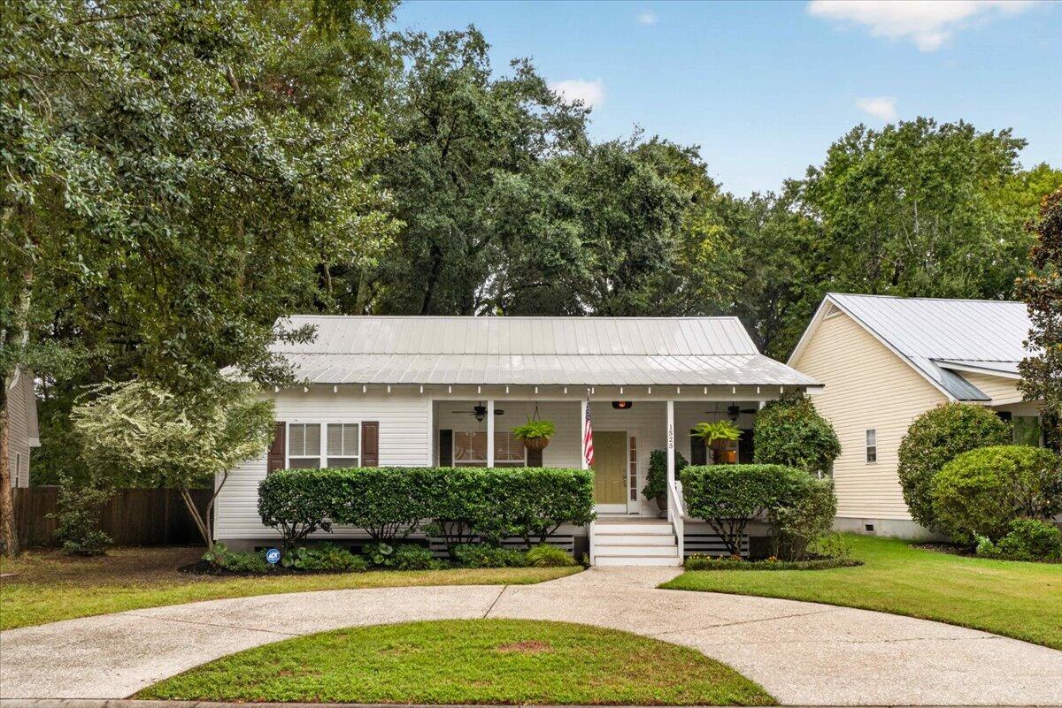 1525 Little Rock Boulevard Charleston South Carolina United States, for Sale, residential, Bobbie  Rose, Keller Williams Realty Charleston/West Ashley