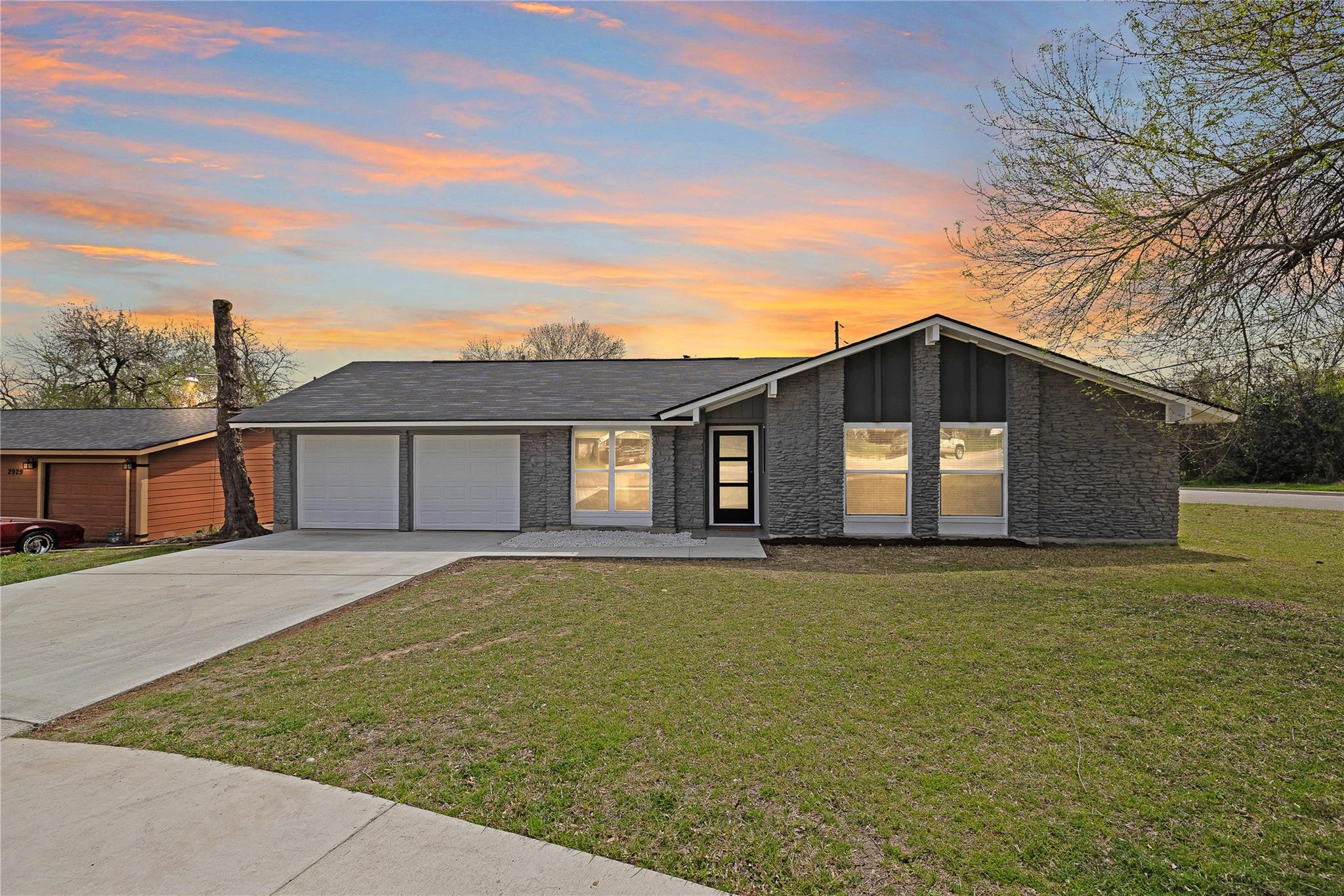2927 Norwood hill ST Austin Texas United States, for Sale, residential, Rita Vera, Central Metro Realty LLC