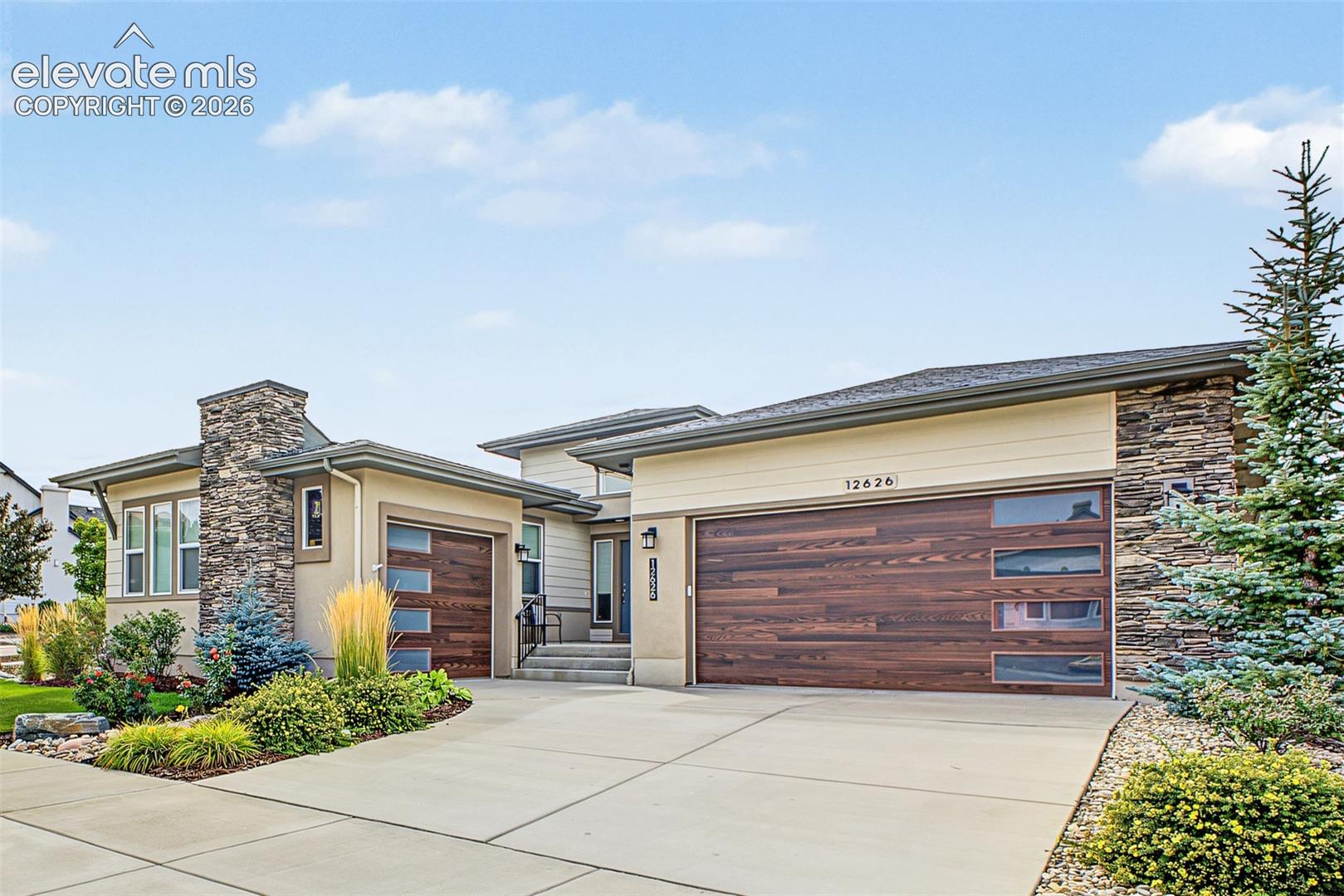 12626 Pensador Drive Colorado Springs Colorado United States, for Sale, residential, Christy Dunfee, Realty One Group Apex