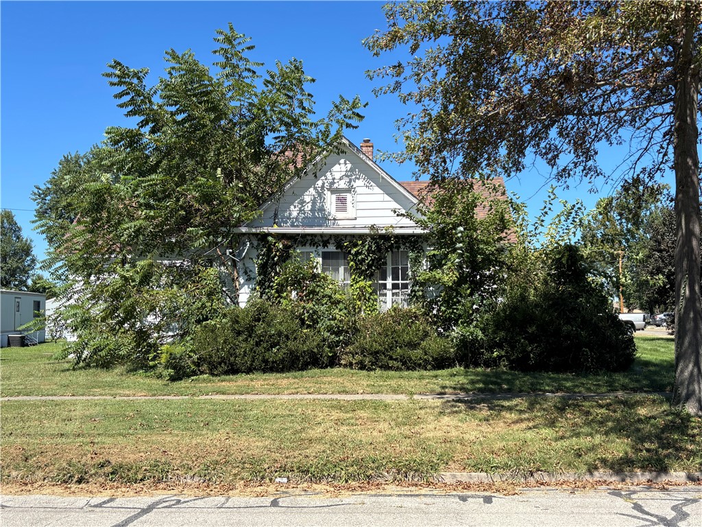 502 N 3rd Street Marshall Illinois United States, for Sale, residential, Reuben Stence, Stence Realty Team