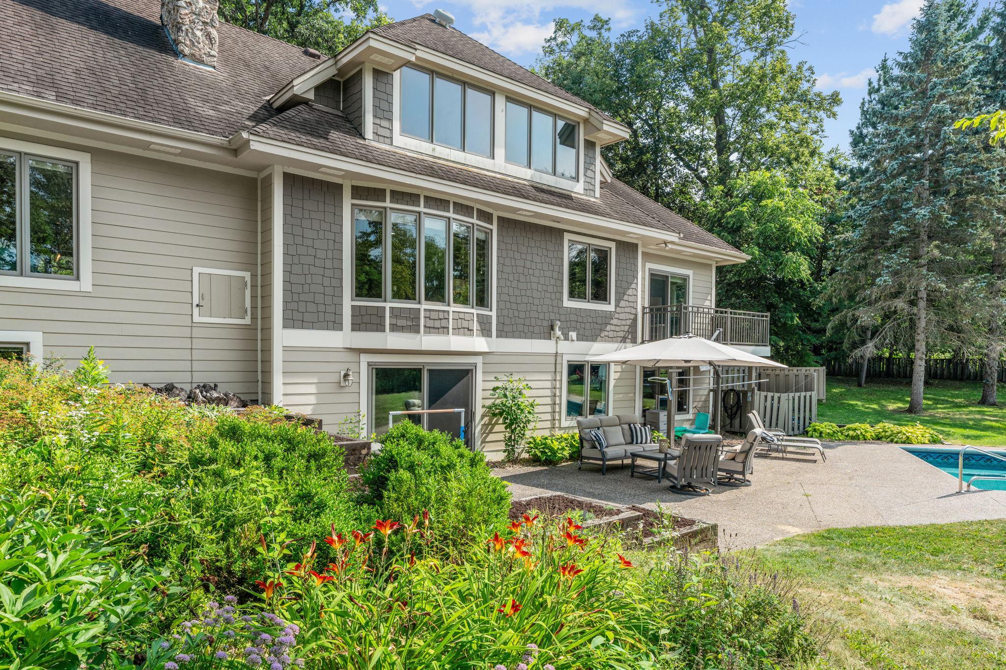 592 County Road 24 Wayzata Minnesota United States, for Sale, residential, Kathy Sawicki, Coldwell Banker Realty