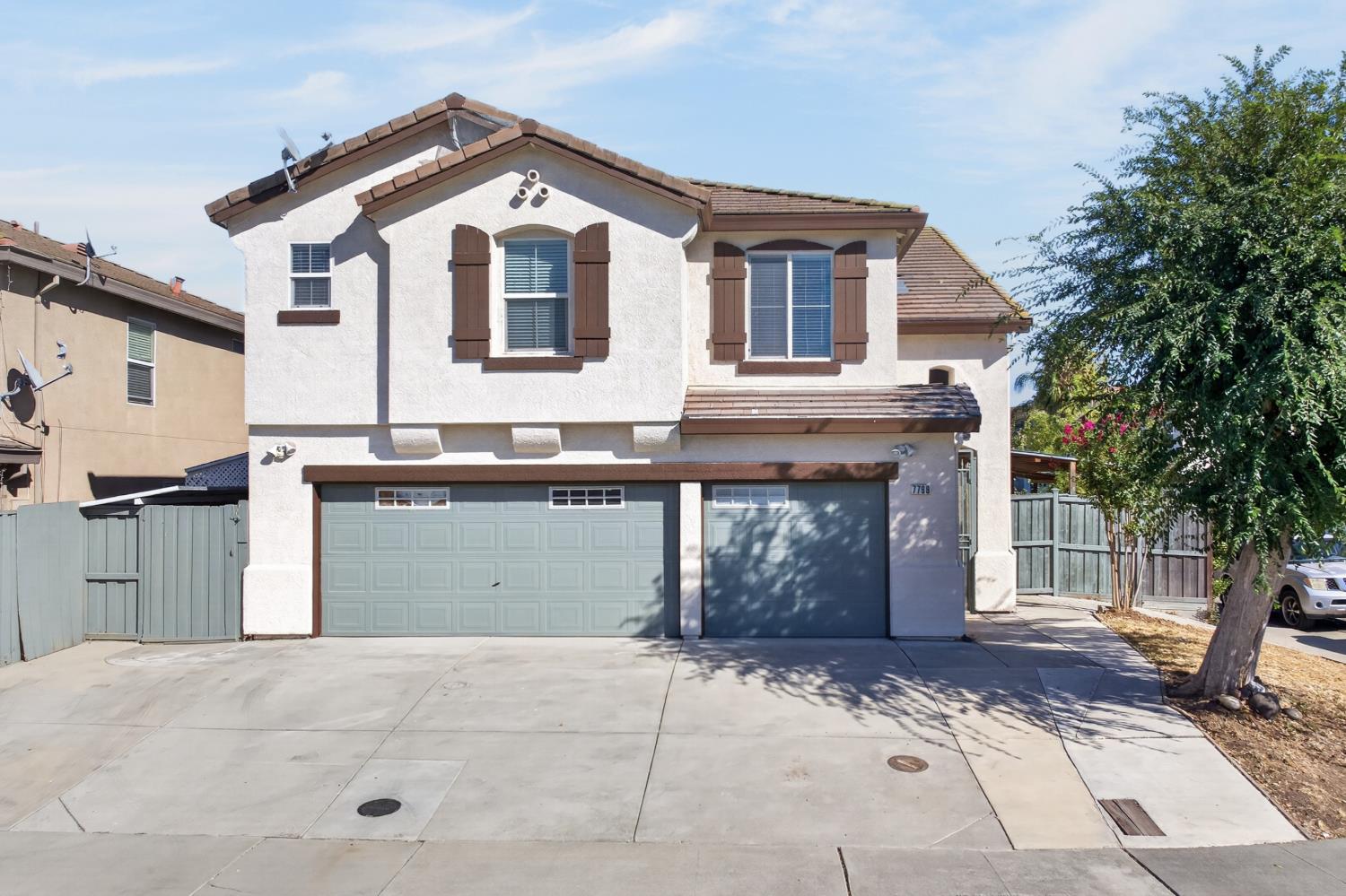 7799 Tamarindo Bay Drive Sacramento California United States, for Sale, residential,  , Royalty Property Management & Realty