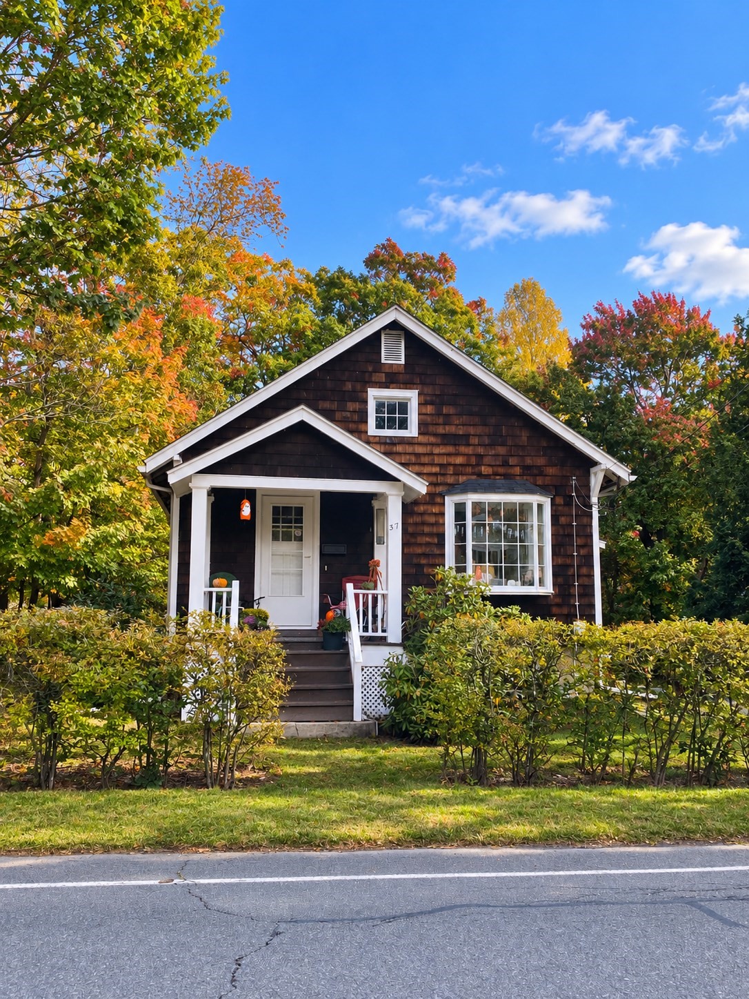 37 Belcher Holbrook Massachusetts United States, Sale Pending, residential, , SRG Properties Group--Century 21 North East
