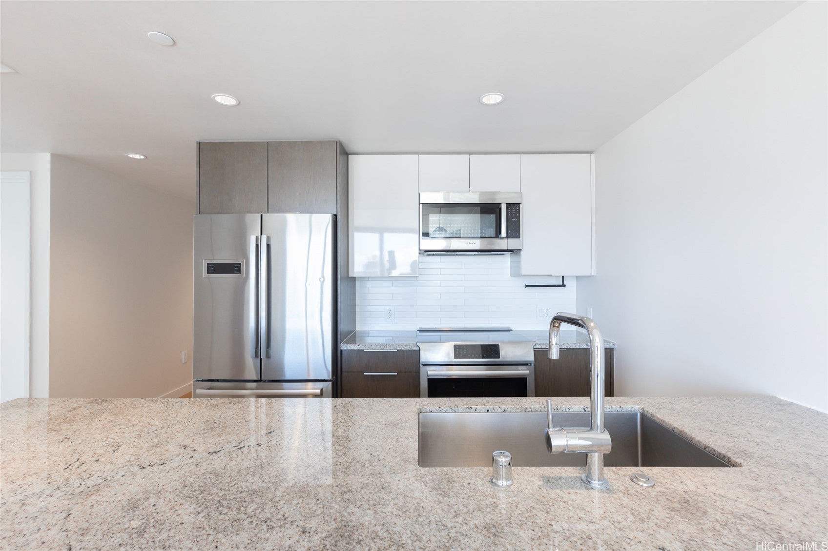 1001 Queen Street APT 2415 Honolulu Hawaii United States, for Sale, residential,  , SUN PROPERTIES