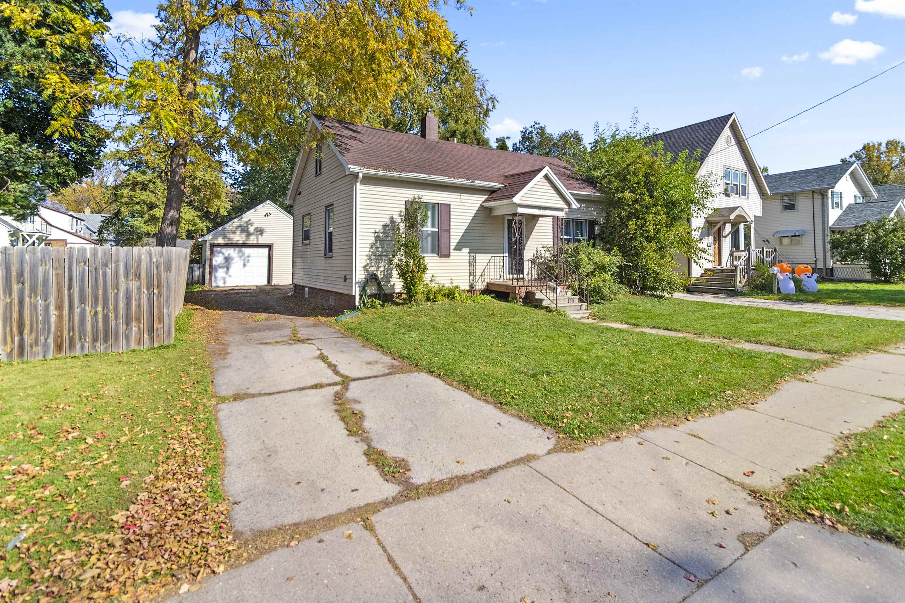 1060 DOUSMAN Street Green Bay Wisconsin United States, for Sale, residential,  , Fireside Realty LLC