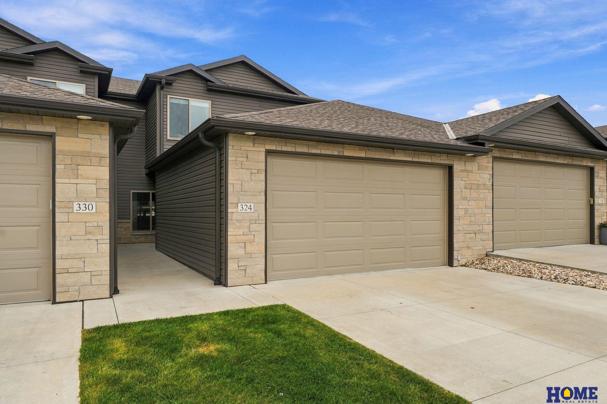 324 Half Moon Drive Lincoln Nebraska United States, for Sale, residential,  , Wolf Professional Realty PC