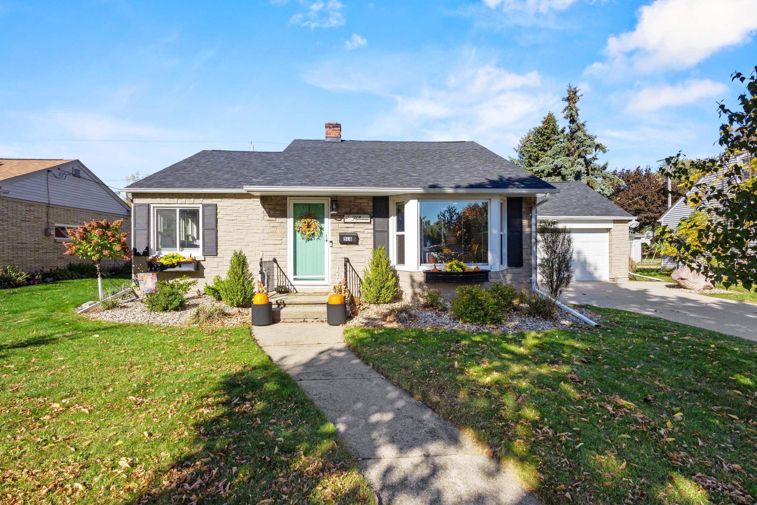 518 E GLENDALE Avenue Appleton Wisconsin United States, for Sale, residential,  , Fireside Realty LLC