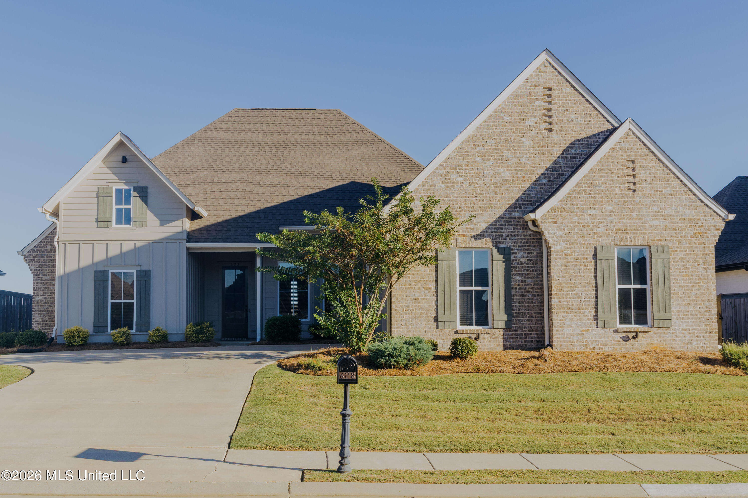 628 Peregan Street Canton Mississippi United States, for Sale, residential, Jessica McLaurin, Rezults Realty, LLC