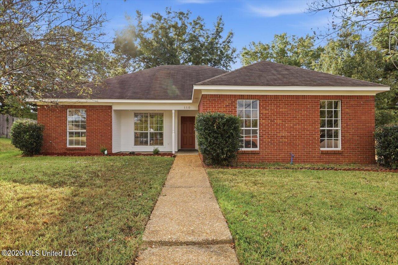 110 Eastwood Drive Madison Mississippi United States, for Sale, residential, Jessica McLaurin, Rezults Realty, LLC