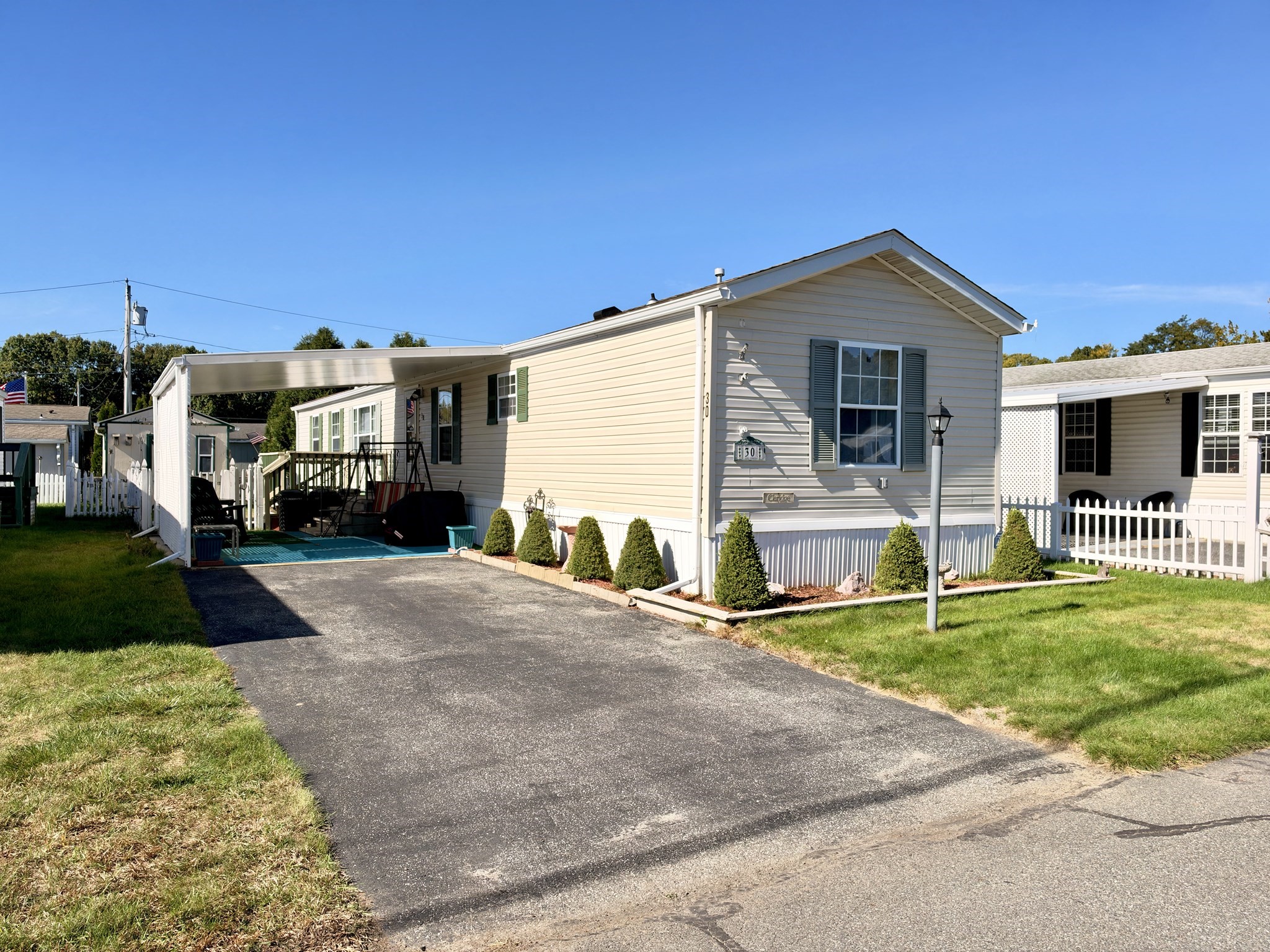 30 Holiday Cir Chicopee Massachusetts United States, for Sale, residential,  , Media Realty Group Inc.