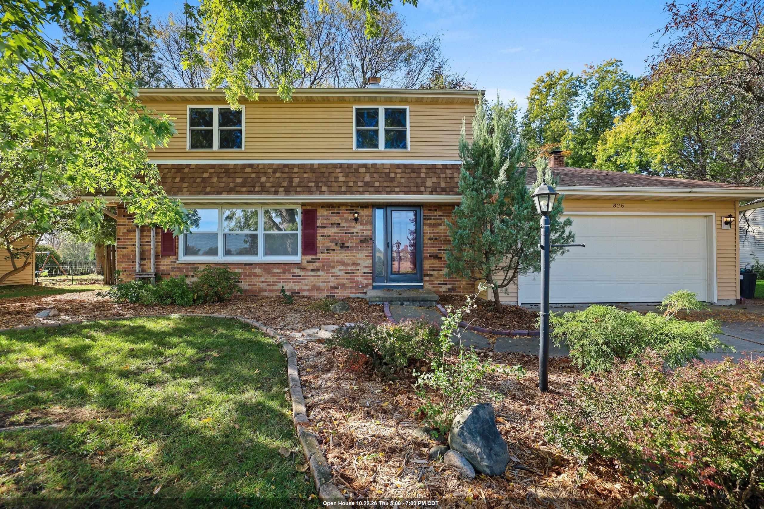 826 BROADVIEW Drive Green Bay Wisconsin United States, for Sale, residential,  , Fireside Realty LLC