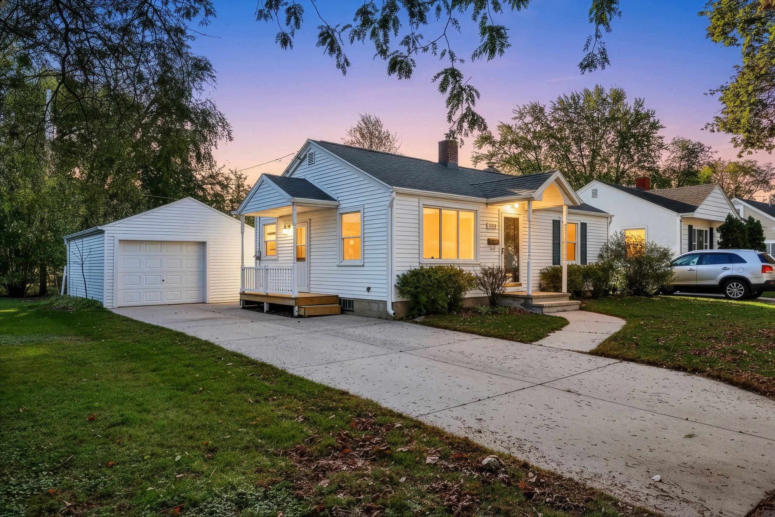 839 MARQUETTE Avenue Green Bay Wisconsin United States, for Sale, residential,  , Fireside Realty LLC