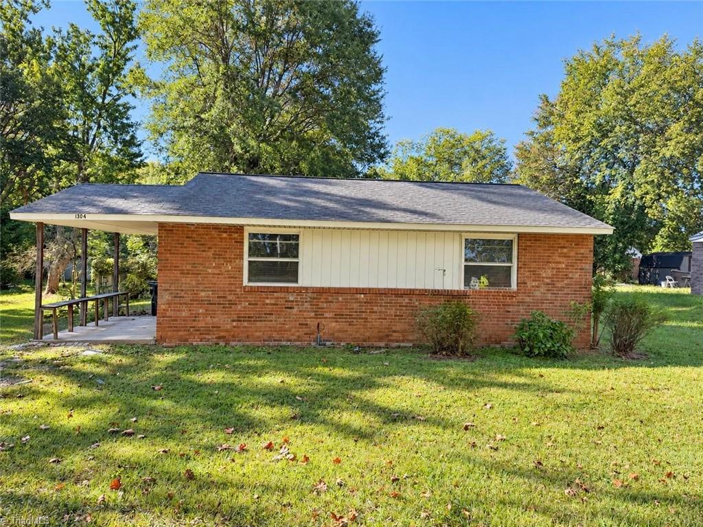 1304 Cartwright Drive Greensboro North Carolina United States, for Rent, residential,  , The Headley Group Realty