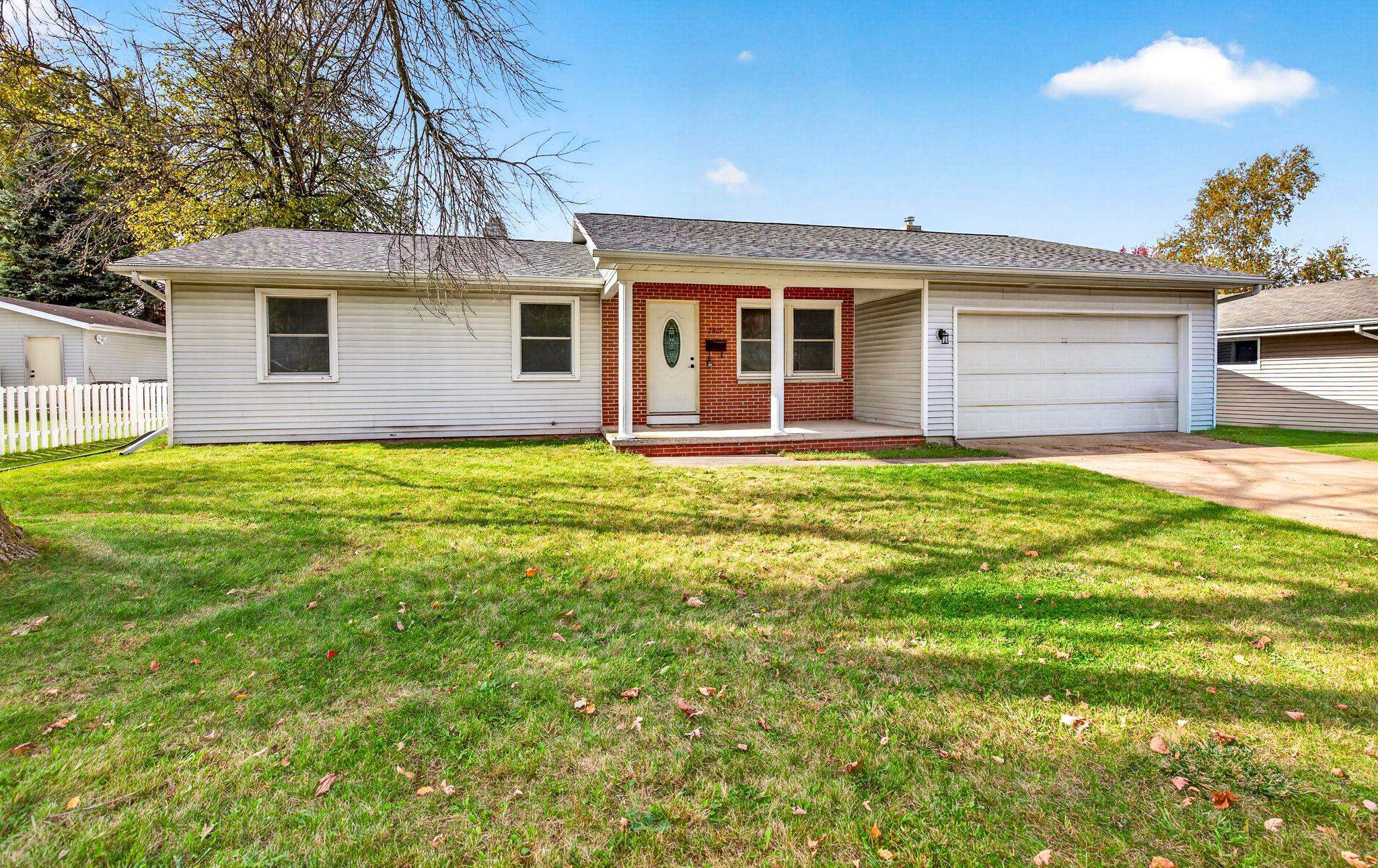 2409 S GLADYS Avenue Appleton Wisconsin United States, for Sale, residential,  , Fireside Realty LLC