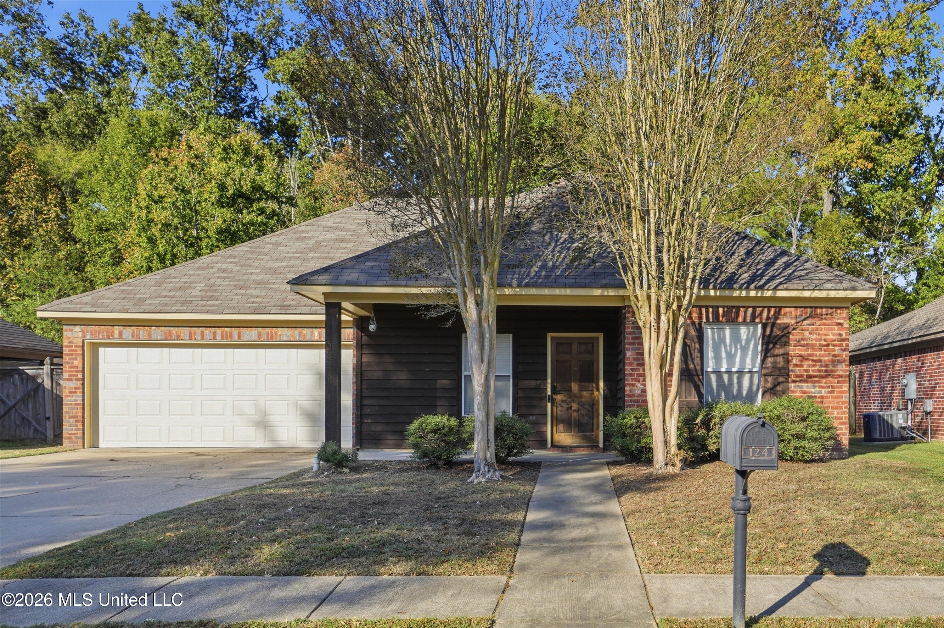 124 Blackstone Circle Brandon Mississippi United States, for Sale, residential, Jessica McLaurin, Rezults Realty, LLC
