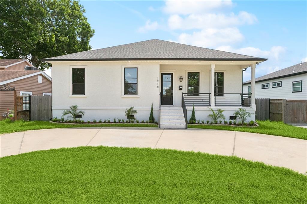 1916 ROOSEVELT Boulevard Kenner Louisiana United States, for Sale, residential,  , 1st BMG REALTY