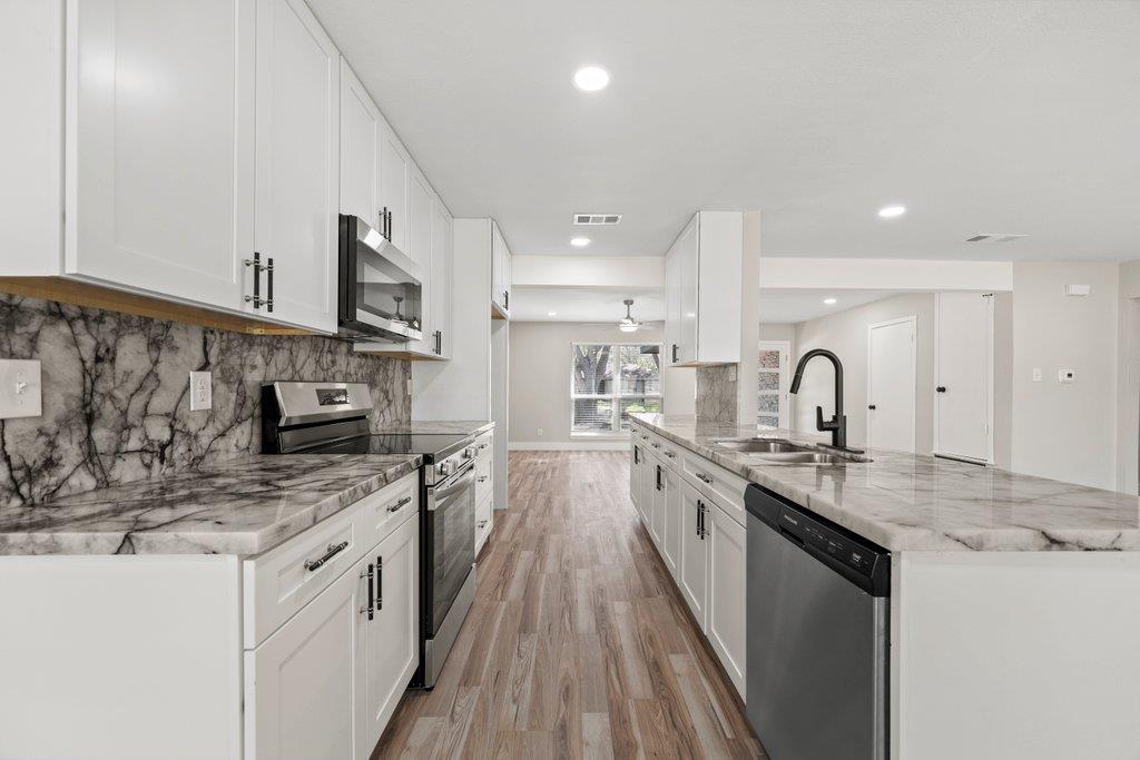 1313 Redbud TRL Lockhart Texas United States, for Rent, residential, Rita Vera, Central Metro Realty LLC