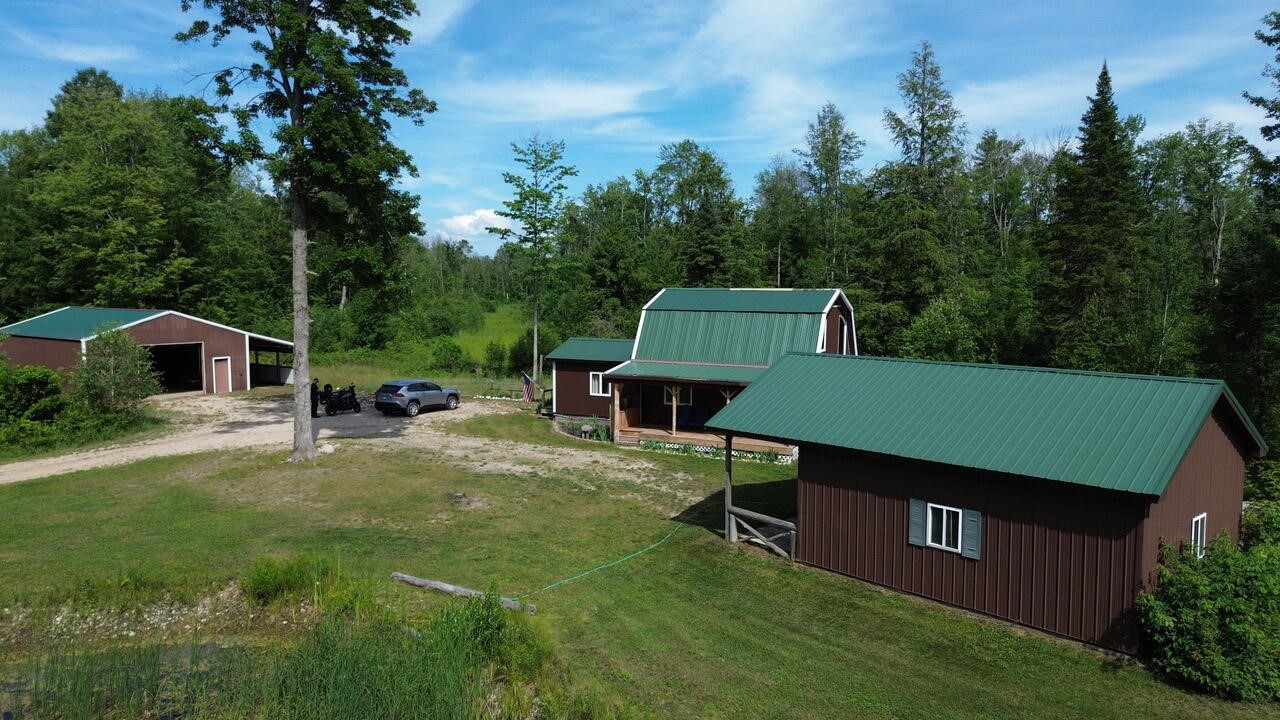 17549 Milnichol Road Thompsonville Michigan United States, for Sale, residential,  , InCom Real Estate - New Demo Office