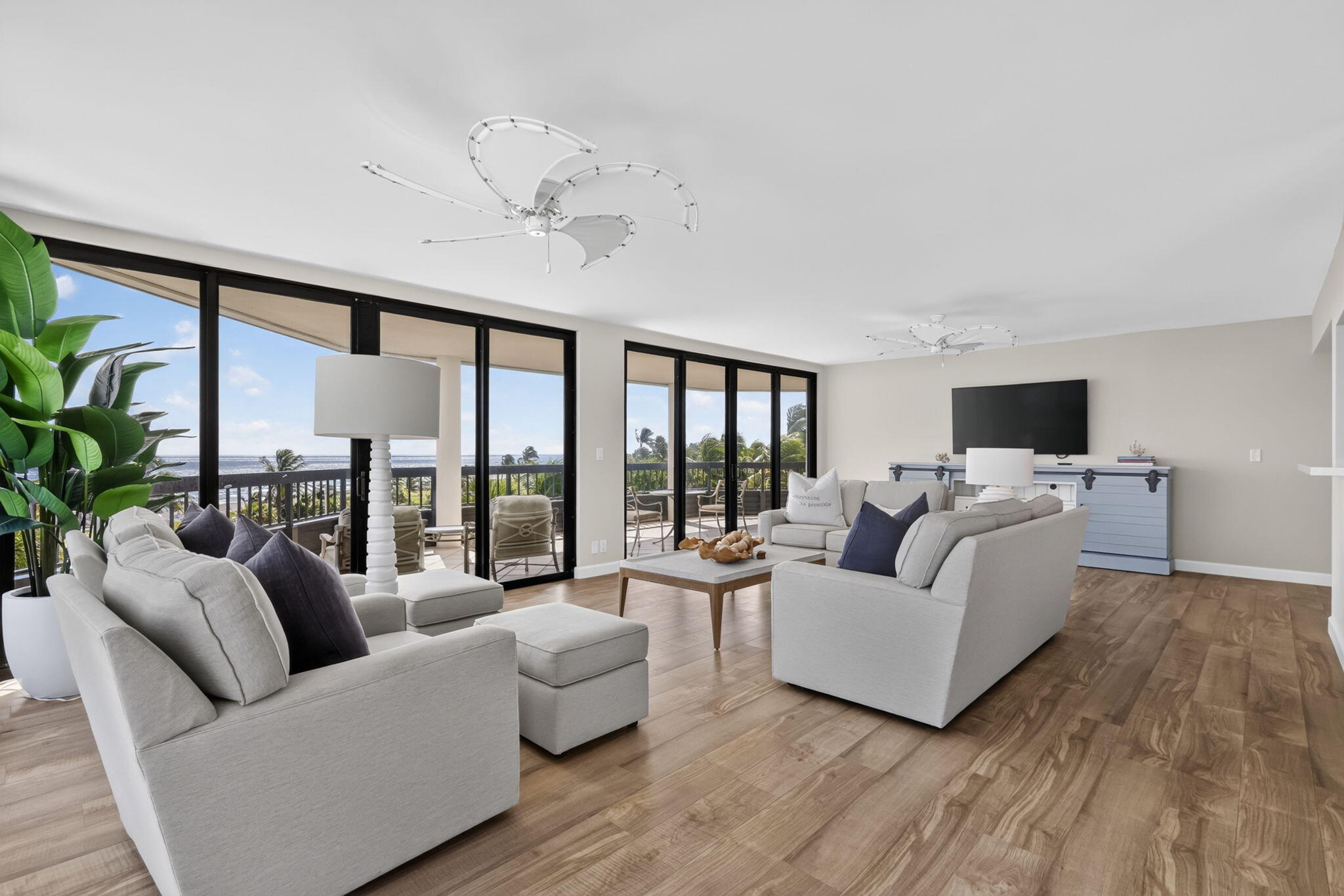 120 S Ocean Boulevard APT 4A Delray Beach Florida United States, for Rent, residential, Arlene   Toolsie  , Re/Max Direct