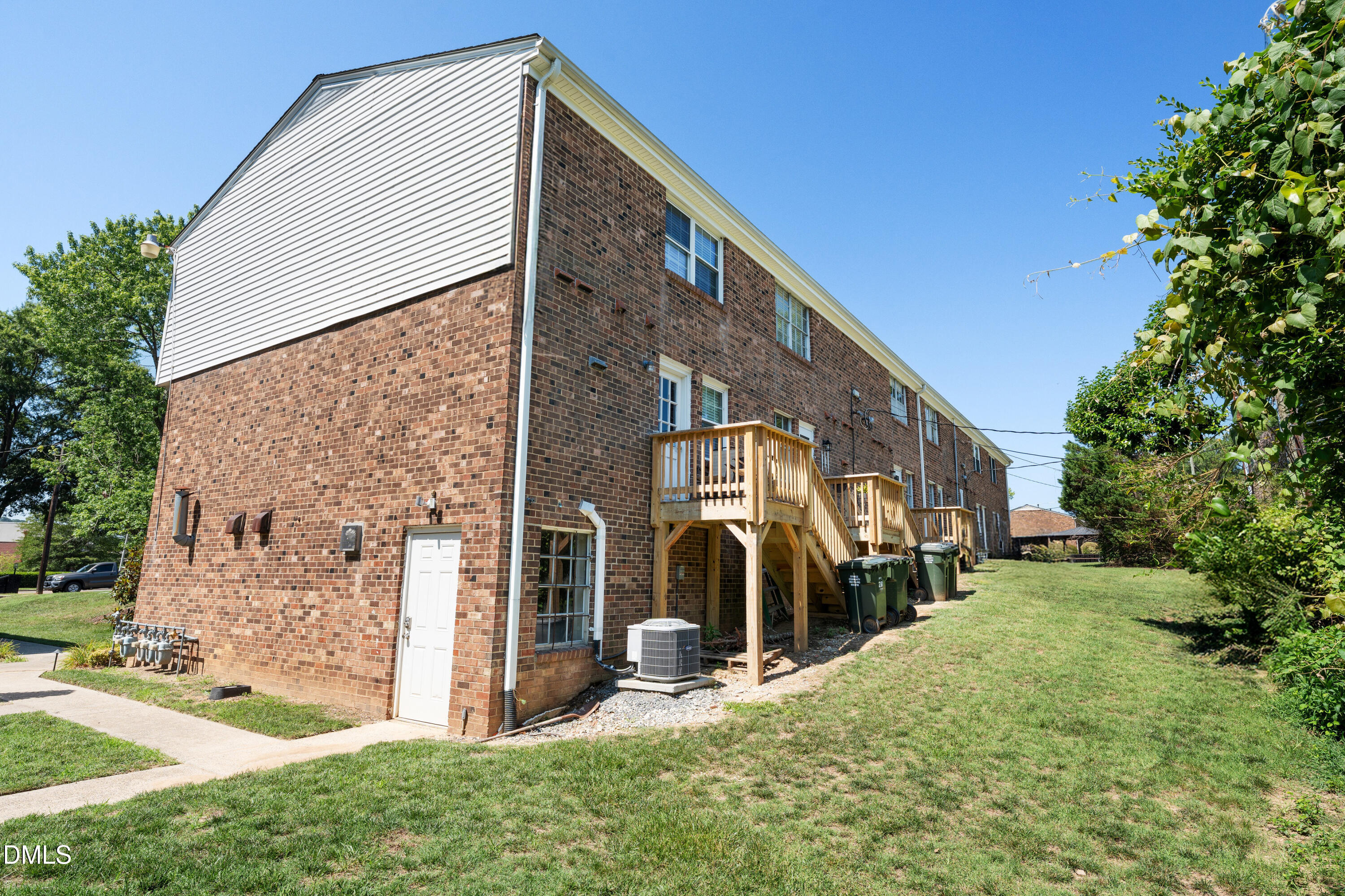 1002 Willow Drive APT Apt 30 Chapel Hill North Carolina United States, for Rent, residential,  , Realty World - Carolina Properties
