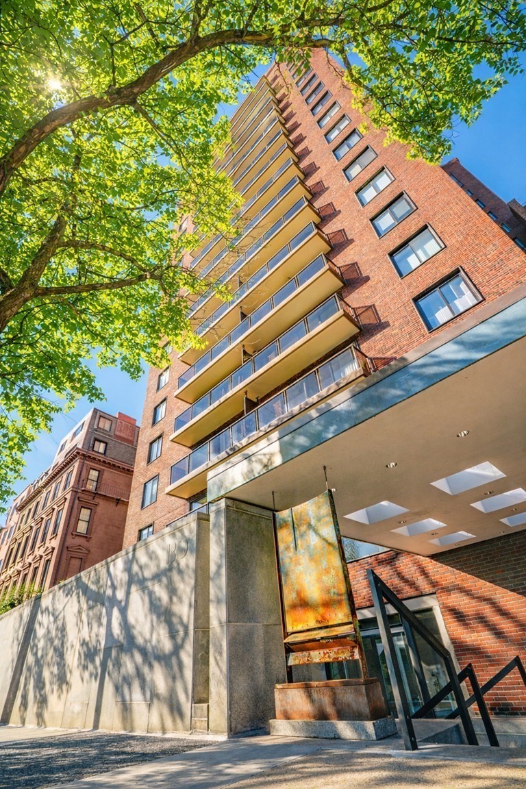 180 Beacon Street  UNIT 8DE Boston Massachusetts United States, for Sale, residential, Darcy Bento, South Boston  Realtor Bento Real Estate Group, Bento Real Estate Group, Inc.