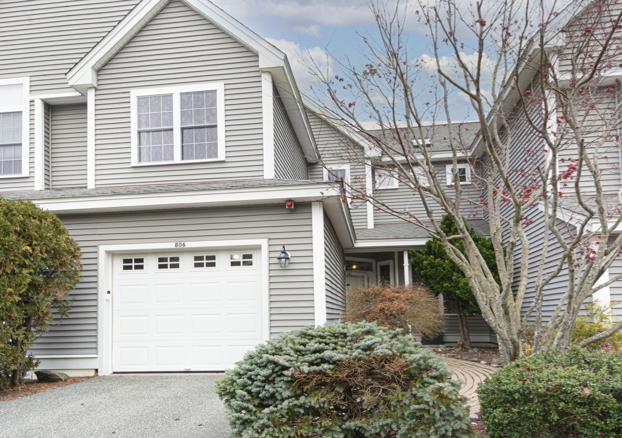 806 Ledgewood Way  UNIT 806 Clinton Massachusetts United States, for Sale, residential, Demo Agent, InCom Real Estate - New Demo Office