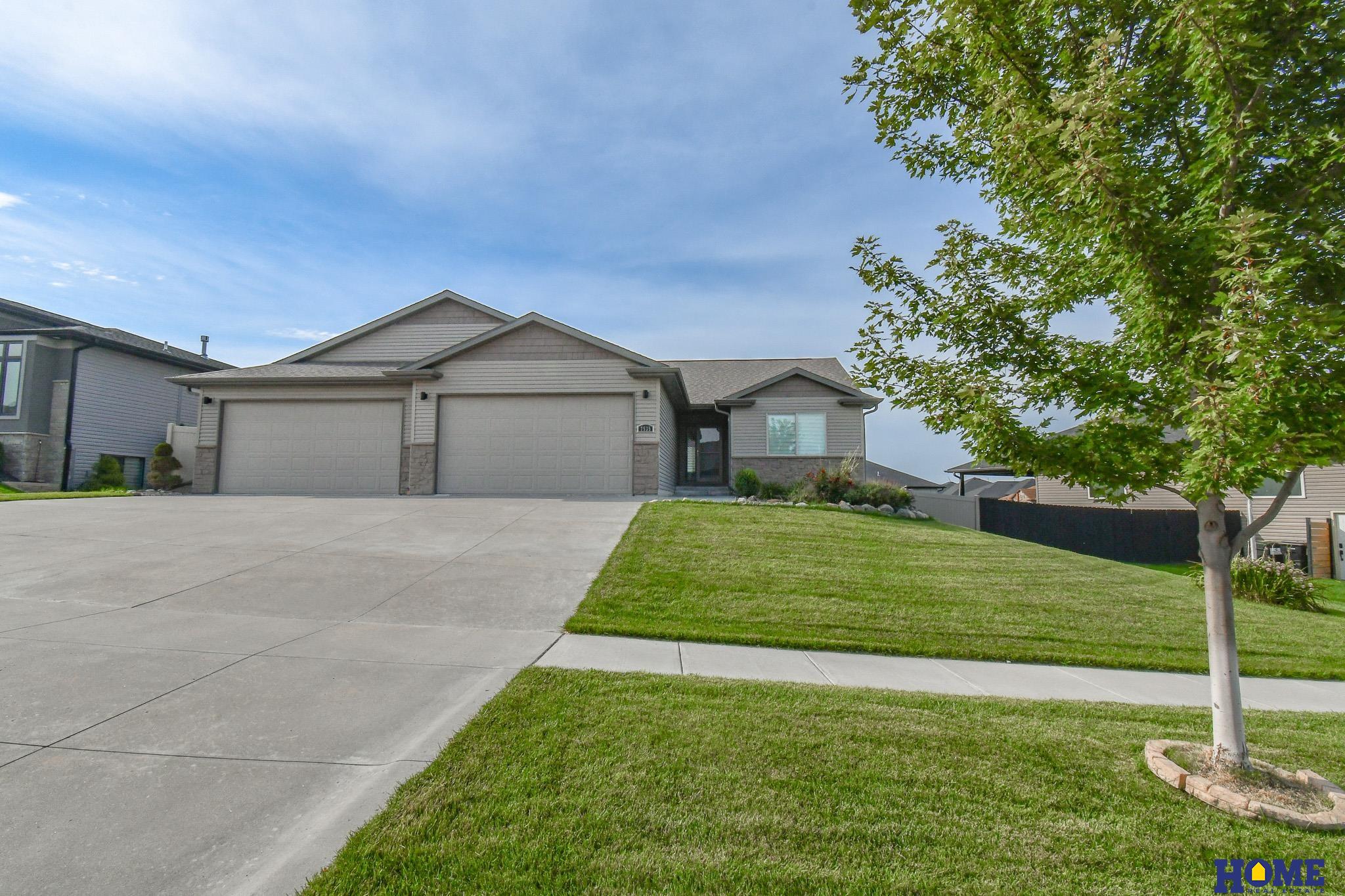 7535 Tavin Drive Lincoln Nebraska United States, for Sale, residential,  , Wolf Professional Realty PC