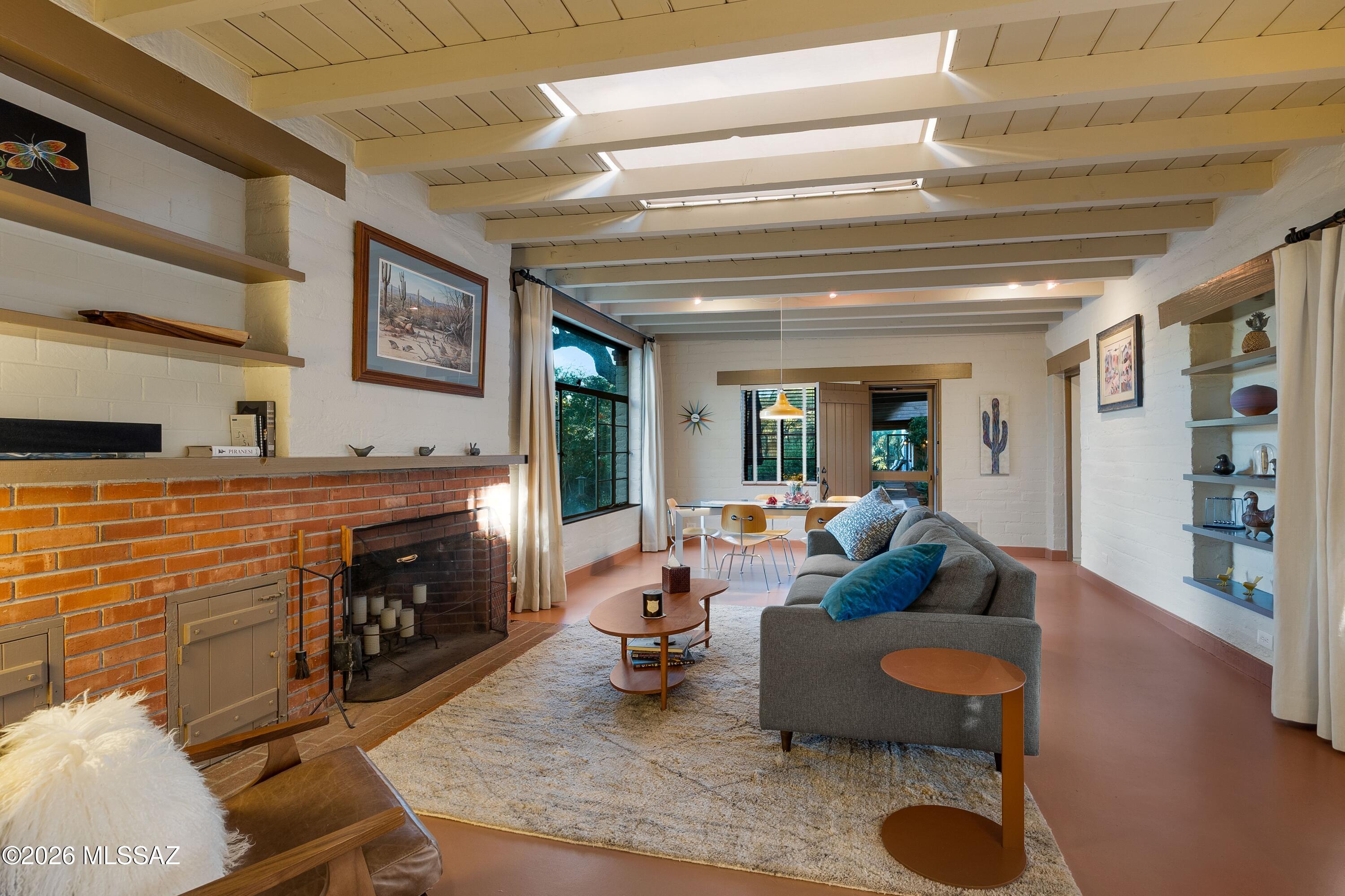 6625 N Casas Adobes Road Tucson Arizona United States, for Sale, residential, Aaron Lieberman, TIERRA ANTIGUA REALTY