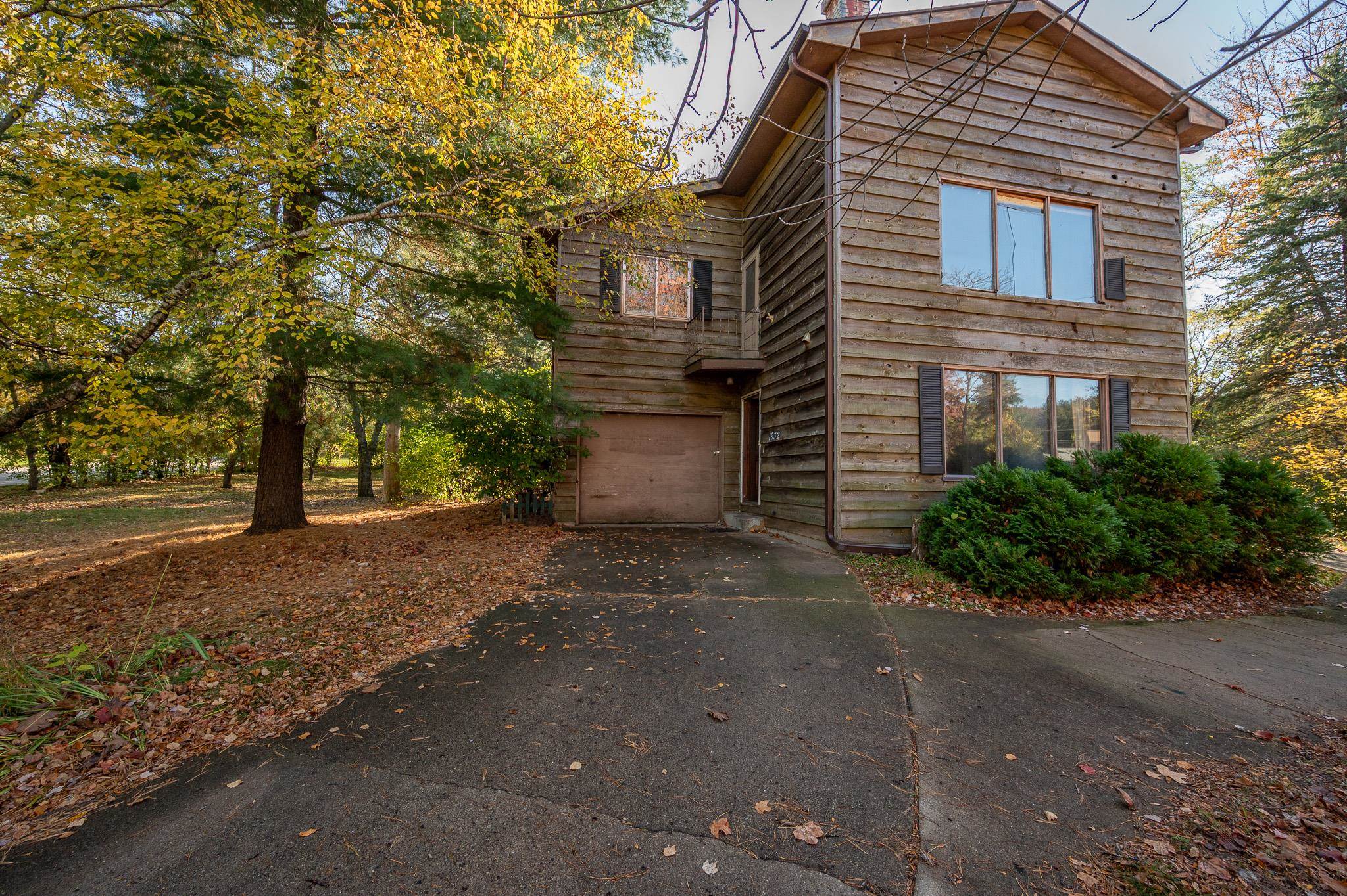 1932 BLUEBERRY Lane Green Bay Wisconsin United States, for Sale, residential,  , Fireside Realty LLC