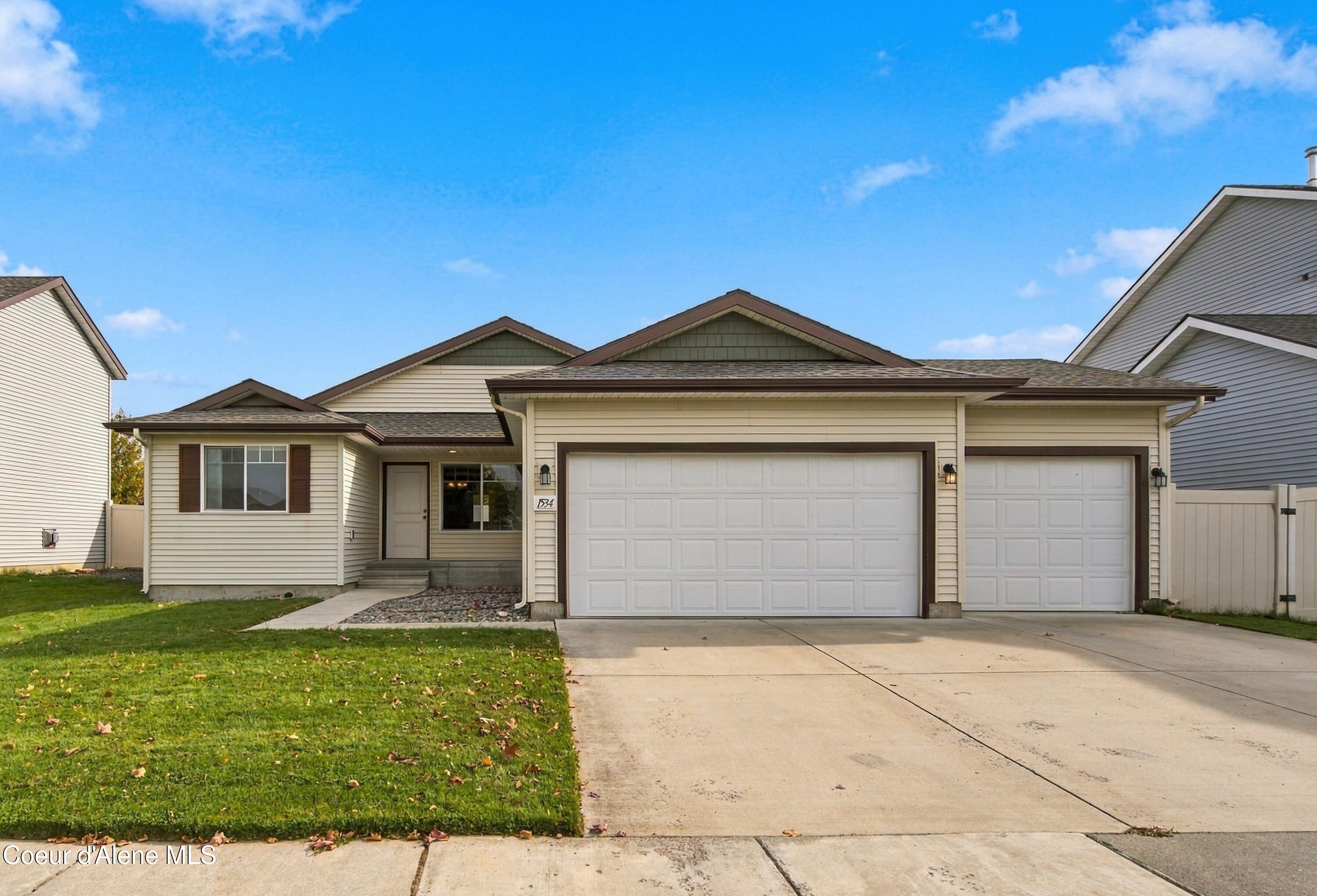 1534 N Pyroclast ST Post Falls Idaho United States, for Sale, residential, Jenna Wynand, Realty ONE Group Eclipse