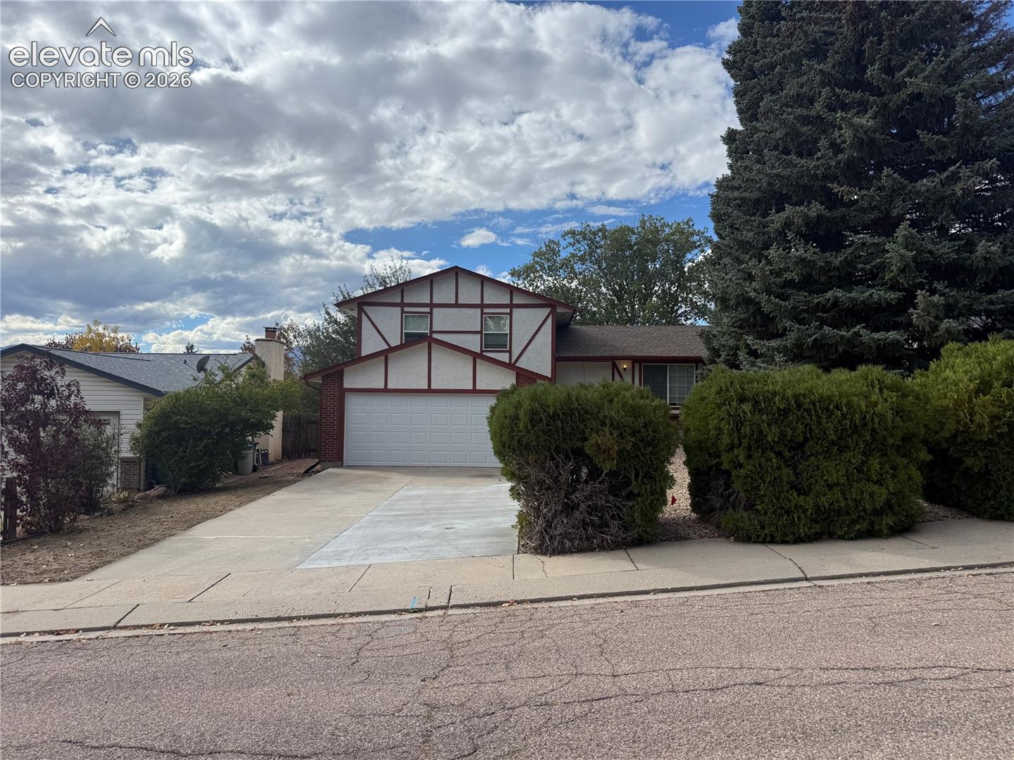 4920 Molly Pond Court Colorado Springs Colorado United States, for Rent, residential, Christy Dunfee, Realty One Group Apex
