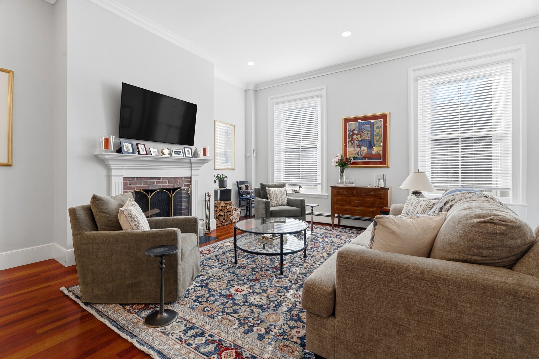 24 Marlborough St  UNIT 6 Boston Massachusetts United States, for Sale, residential, Darcy Bento, South Boston  Realtor Bento Real Estate Group, Bento Real Estate Group, Inc.