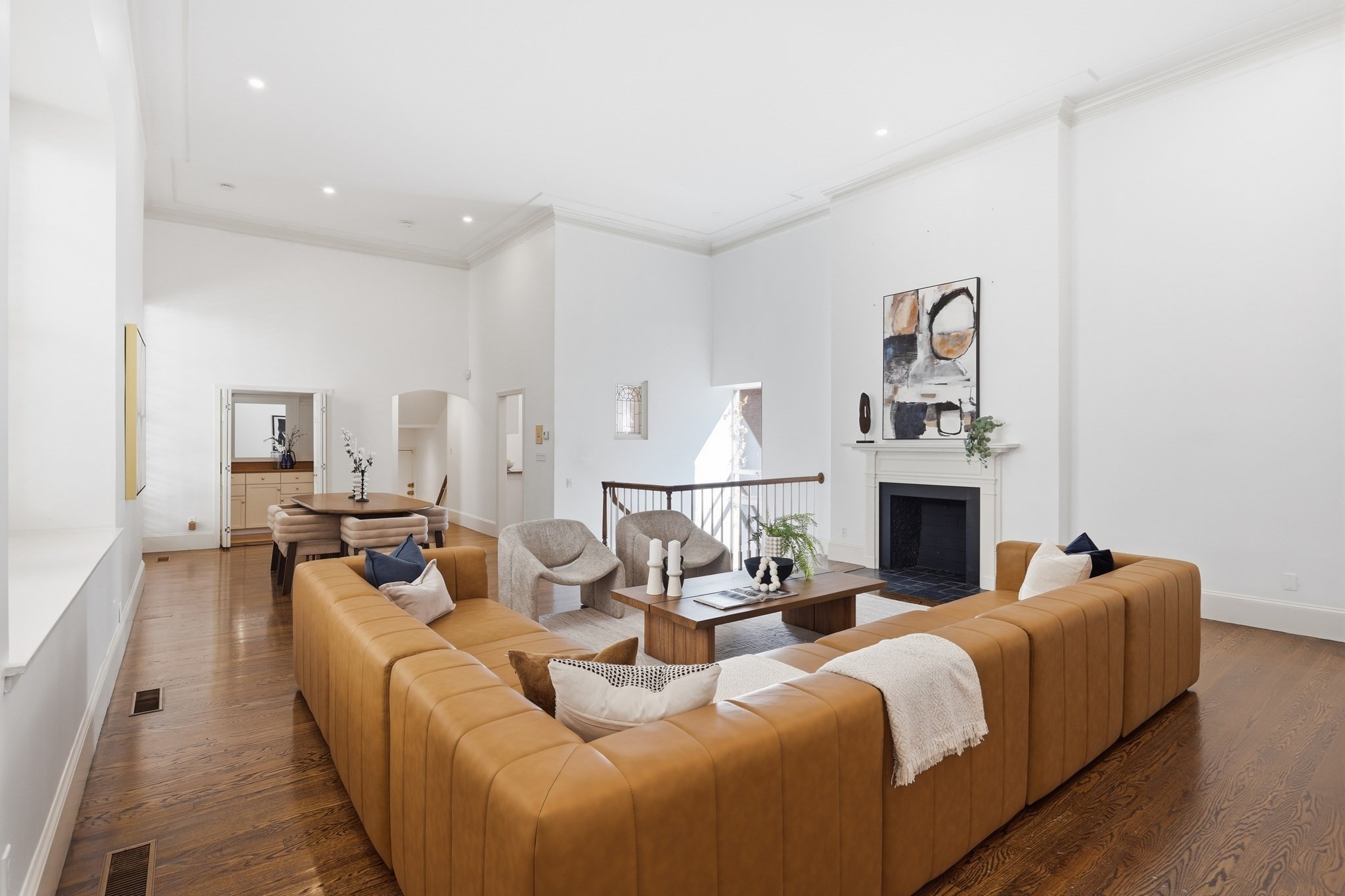 70 Mount Vernon  UNIT 1B Boston Massachusetts United States, for Rent, residential,  , The Edwards Realty Team - Barrett Sotheby's International Realty