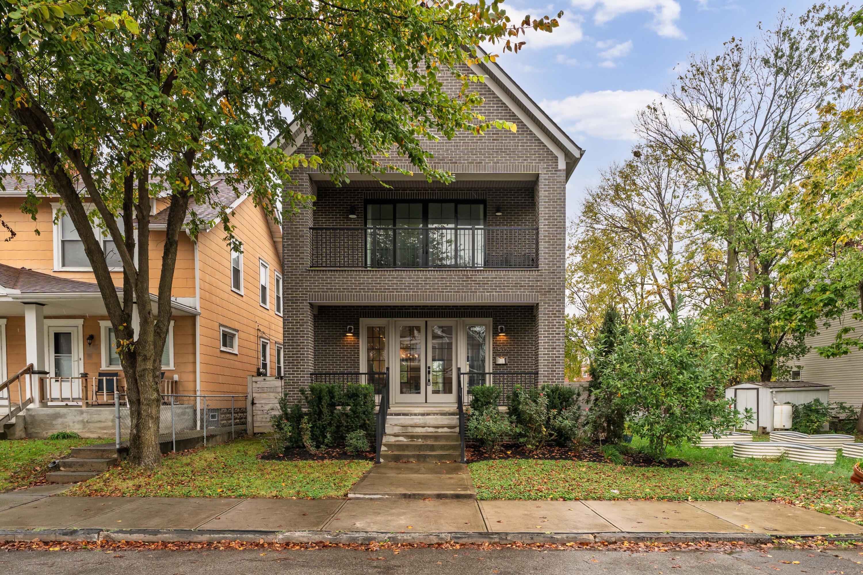 1532 Oak Street Columbus Ohio United States, for Sale, residential,  , The Hessenauer Corporation