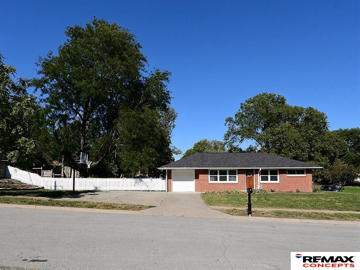 6730 Gladstone Street Lincoln Nebraska United States, for Sale, residential,  , Wolf Professional Realty PC